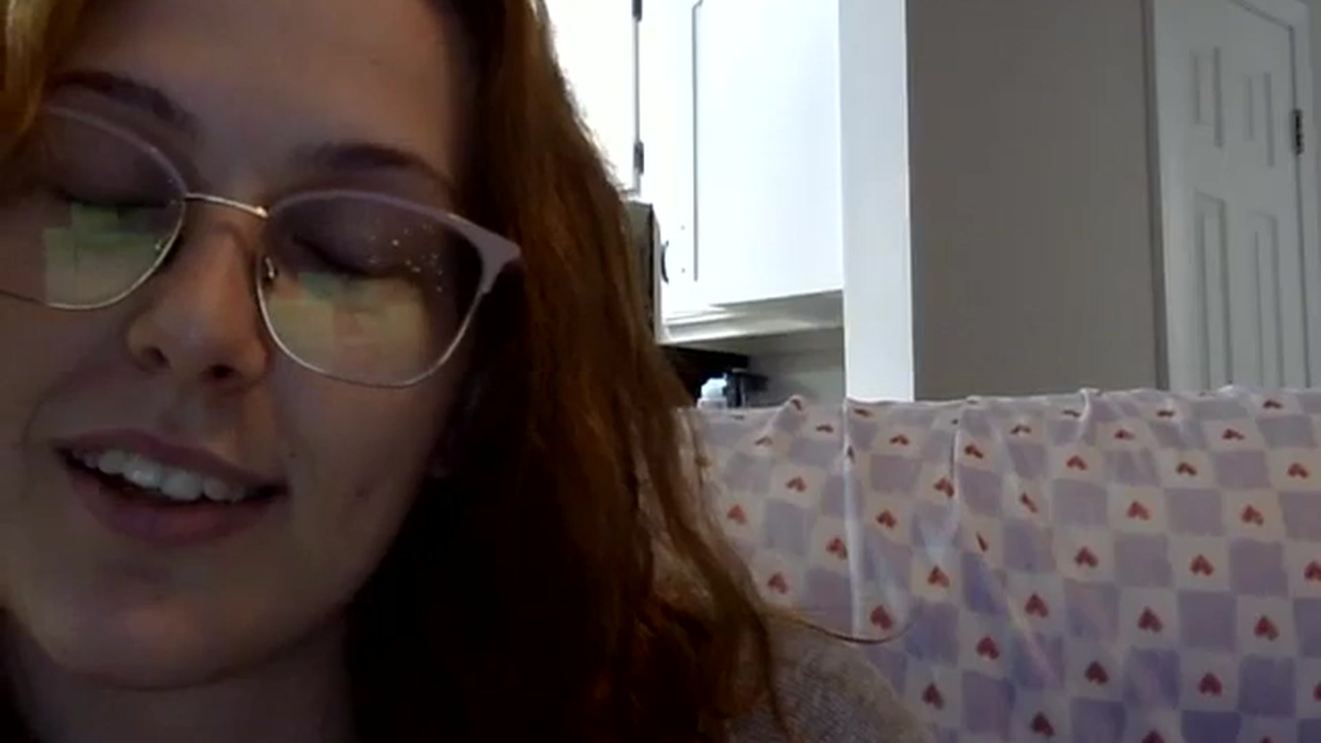 Gallery image thumbnail from luvbugv's myfreecams stream on, 12/10/2025, 01:51 image 17 of 20