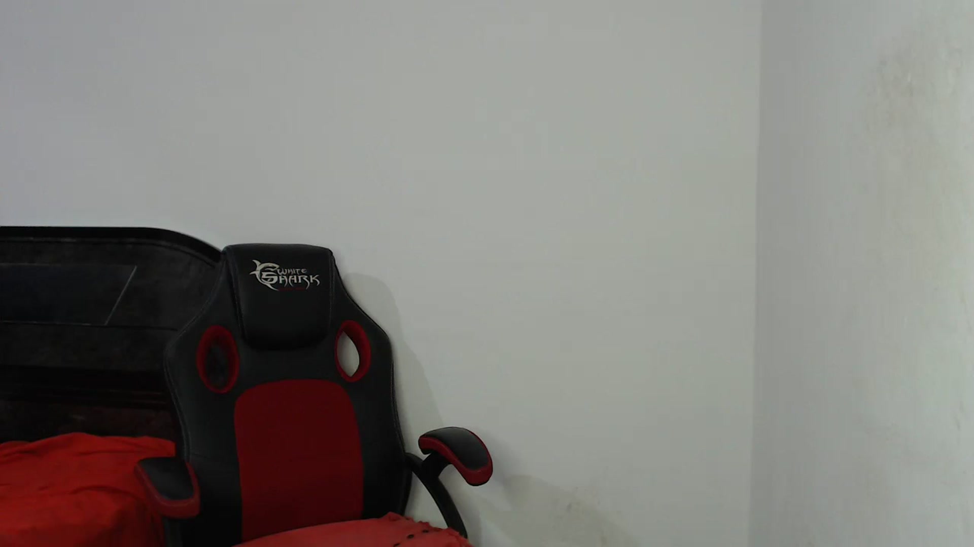 Gallery image thumbnail from lww_lww's myfreecams stream on, 12/03/2022, 13:26 image 17 of 20