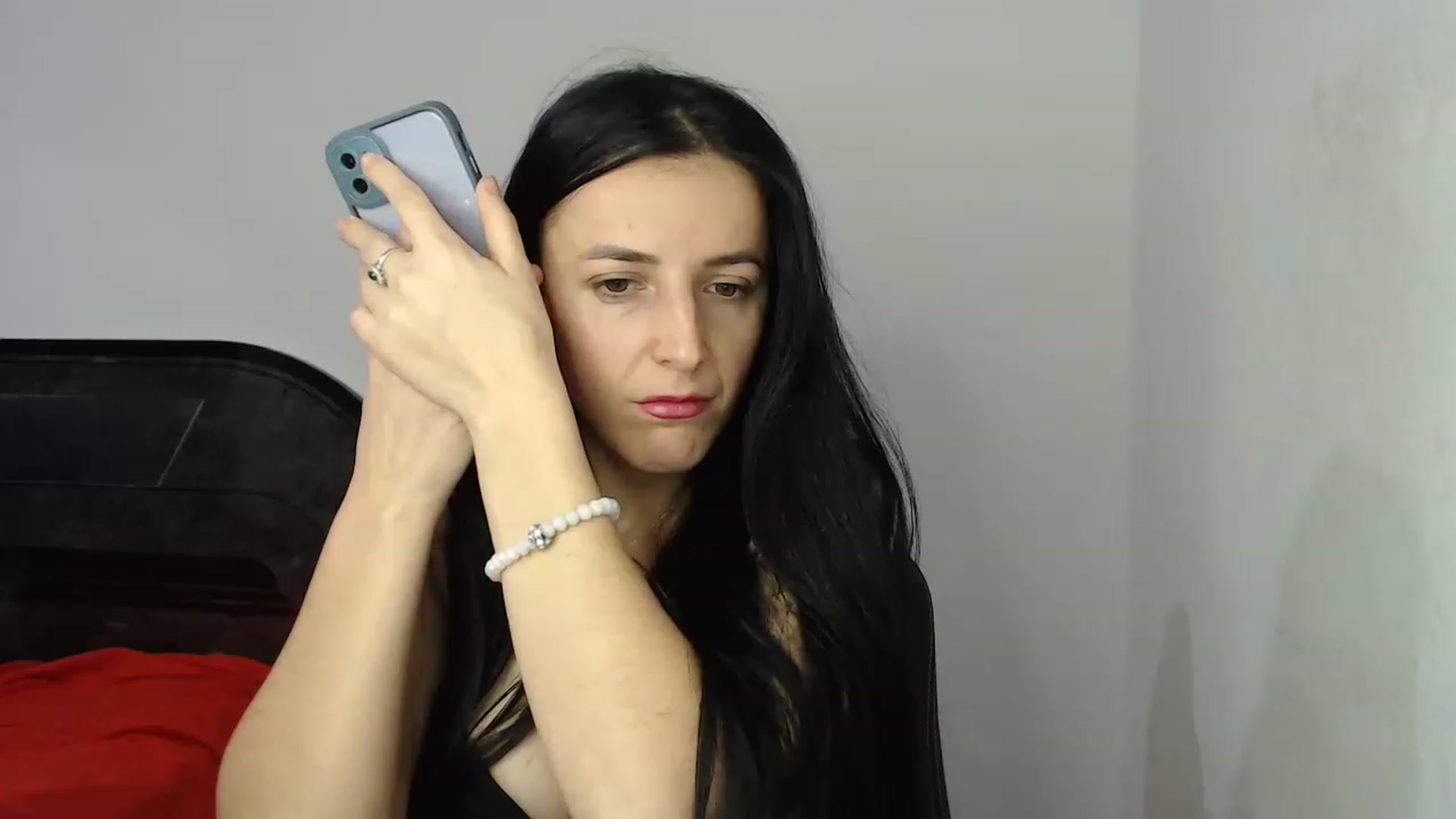Gallery image thumbnail from lww_lww's myfreecams stream on, 12/03/2022, 13:26 image 11 of 20