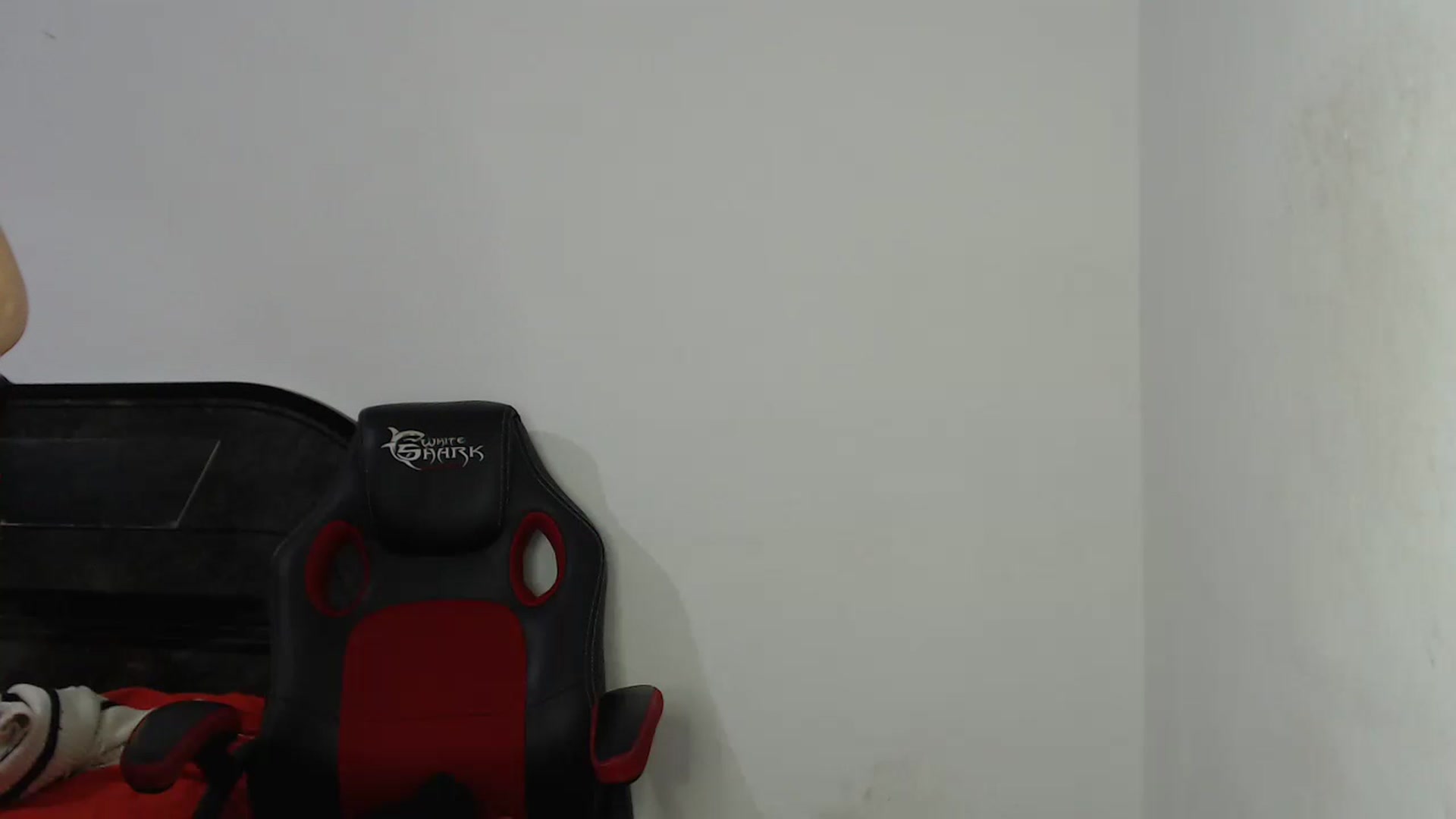 Gallery image thumbnail from lww_lww's myfreecams stream on, 12/05/2022, 14:08 image 17 of 20