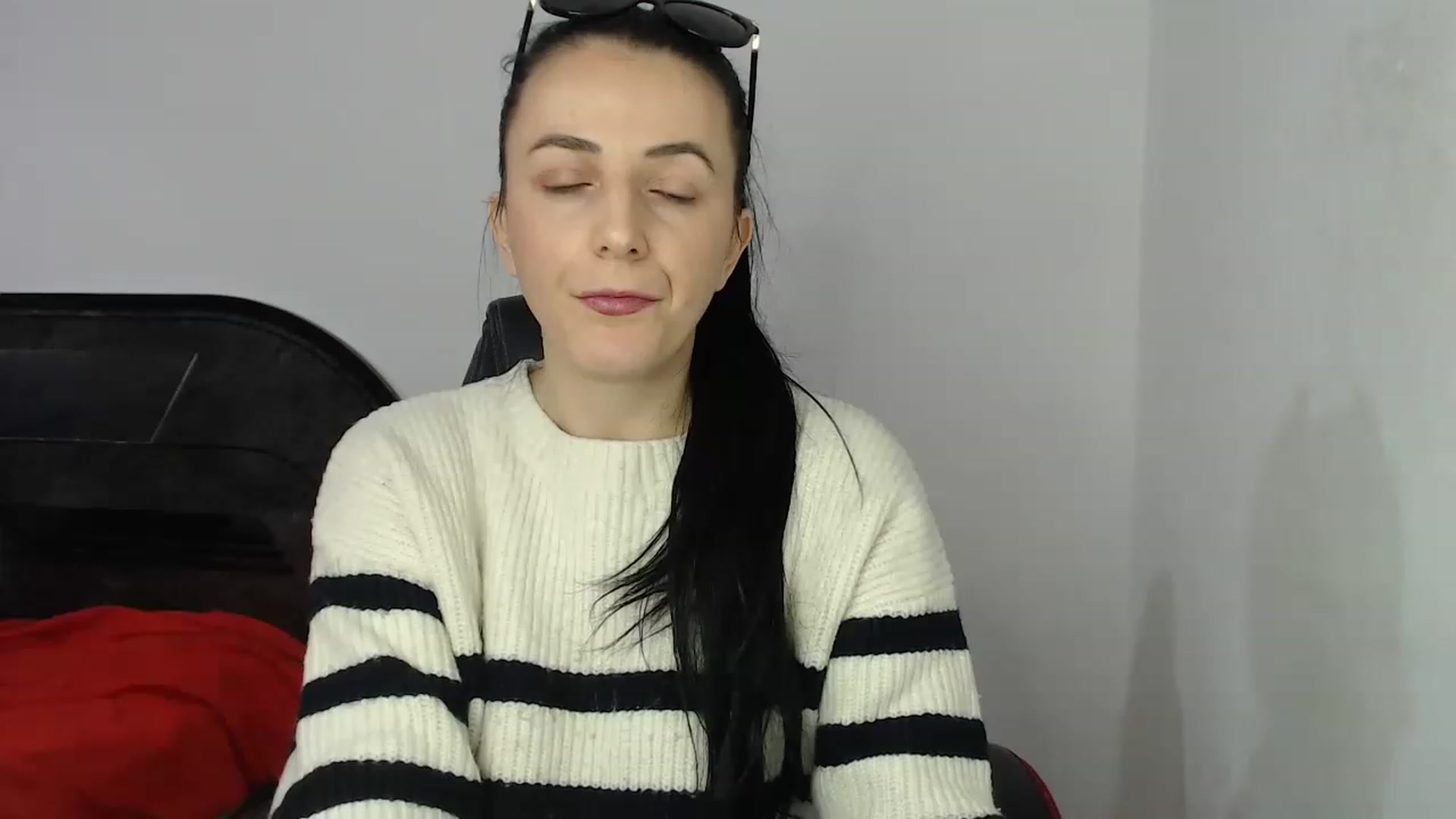 Gallery image thumbnail from lww_lww's myfreecams stream on, 12/05/2022, 14:08 image 1 of 20