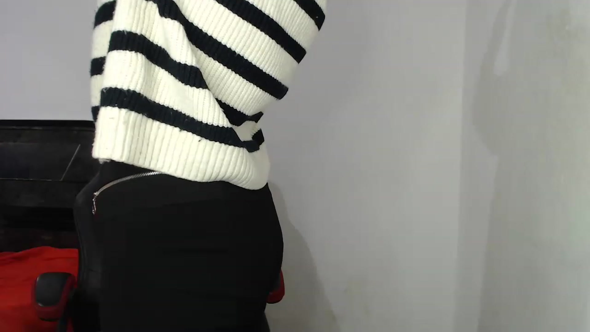 Gallery image thumbnail from lww_lww's myfreecams stream on, 12/05/2022, 14:08 image 5 of 20