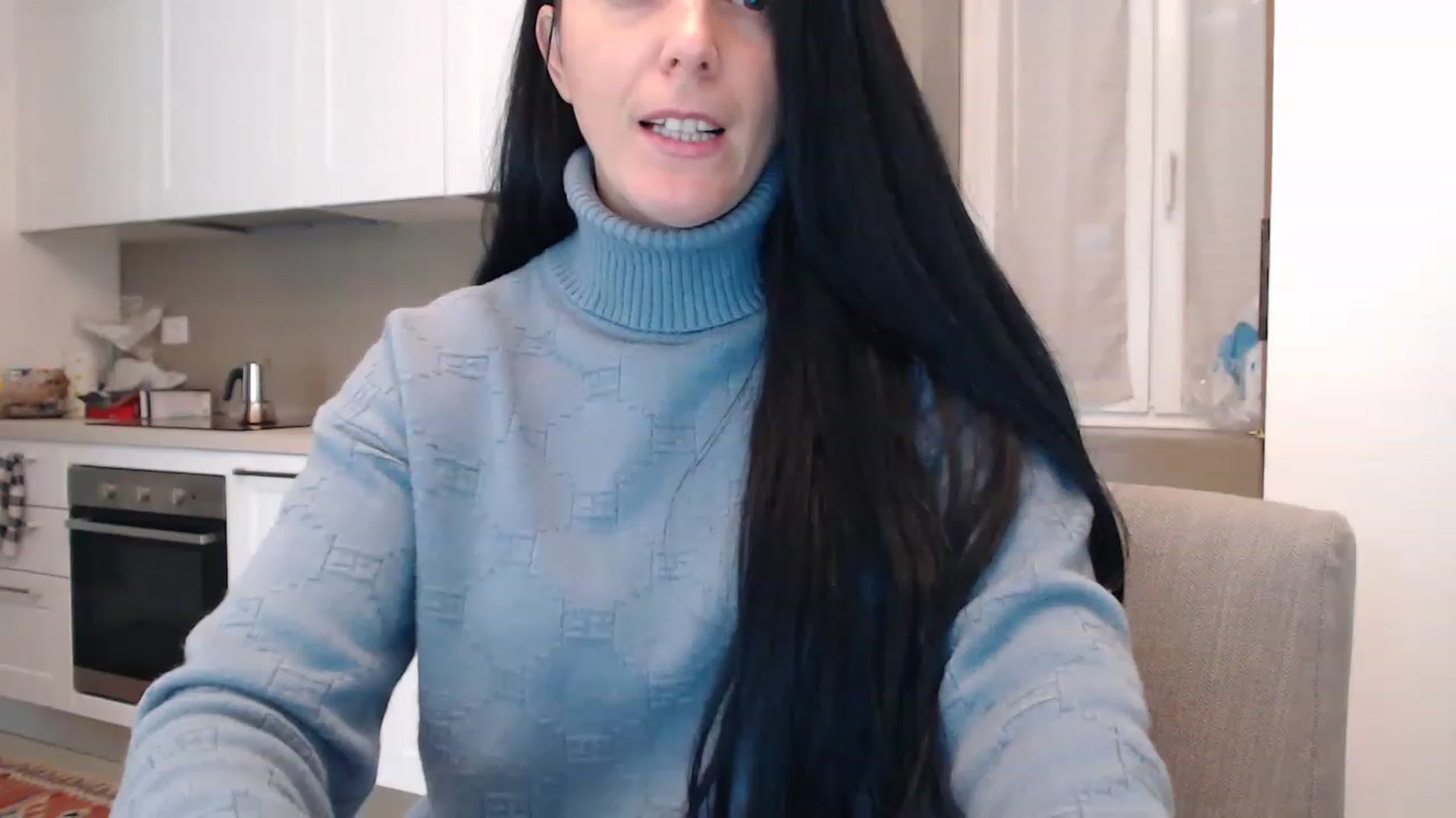 Gallery image thumbnail from lww_lww's myfreecams stream on, 12/16/2022, 12:20 image 13 of 20
