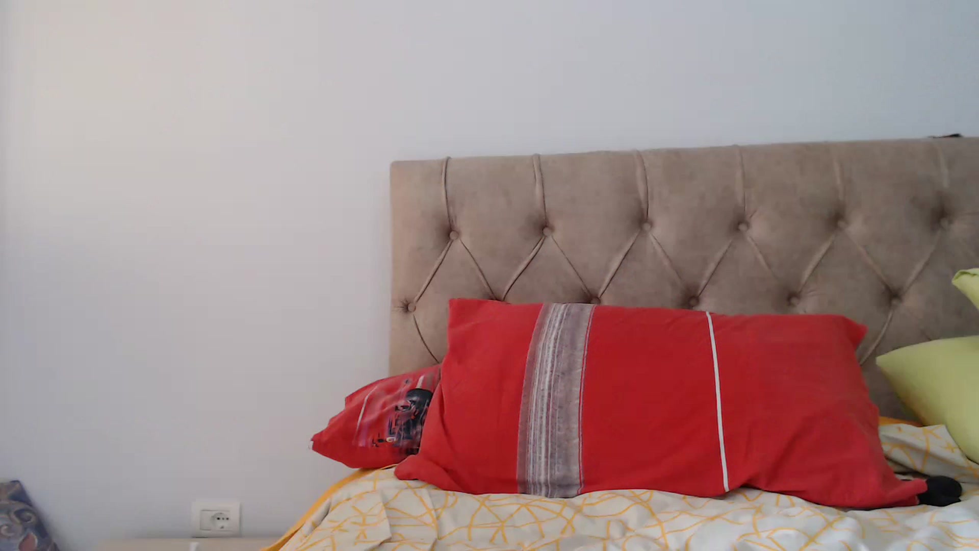 Gallery image thumbnail from lww_lww's myfreecams stream on, 04/16/2023, 13:20 image 2 of 20