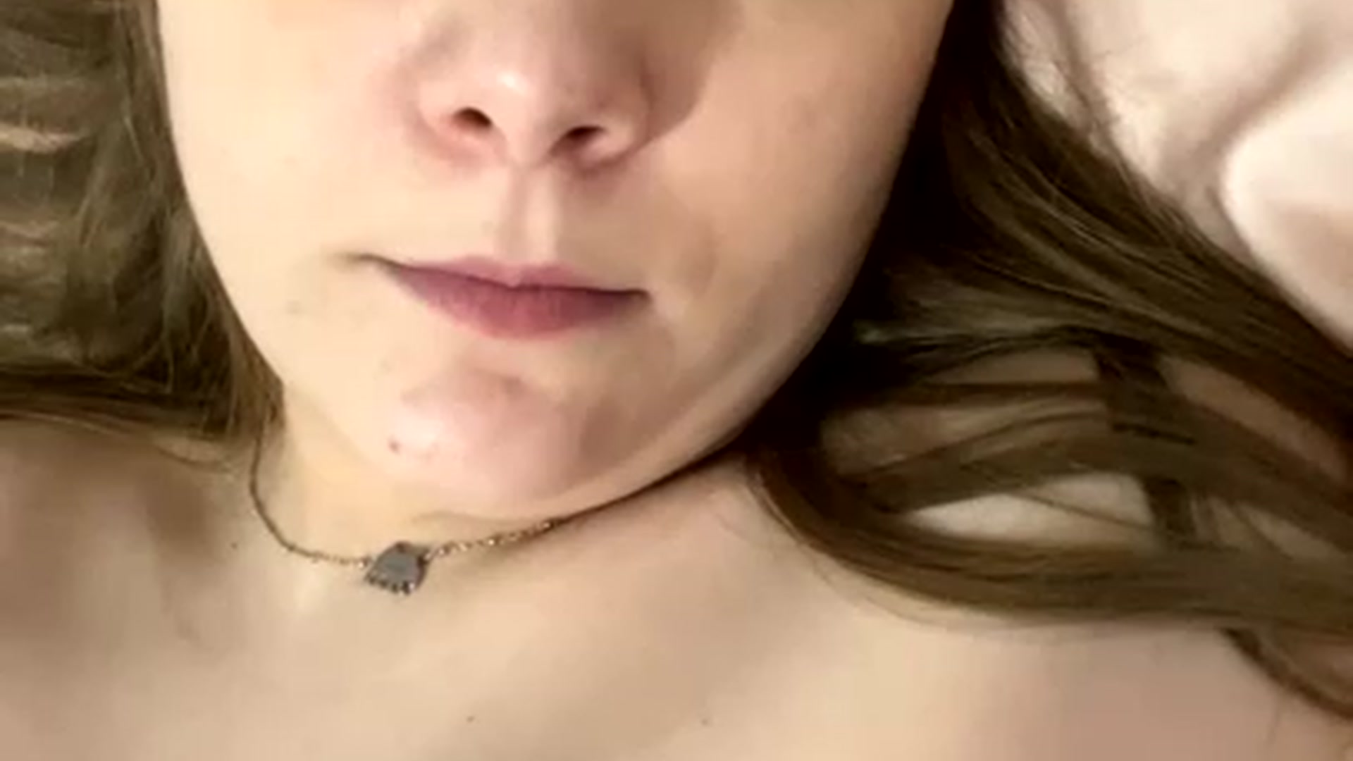 Gallery image thumbnail from lynnbaby2022's myfreecams stream on, 04/12/2023, 03:32 image 6 of 20
