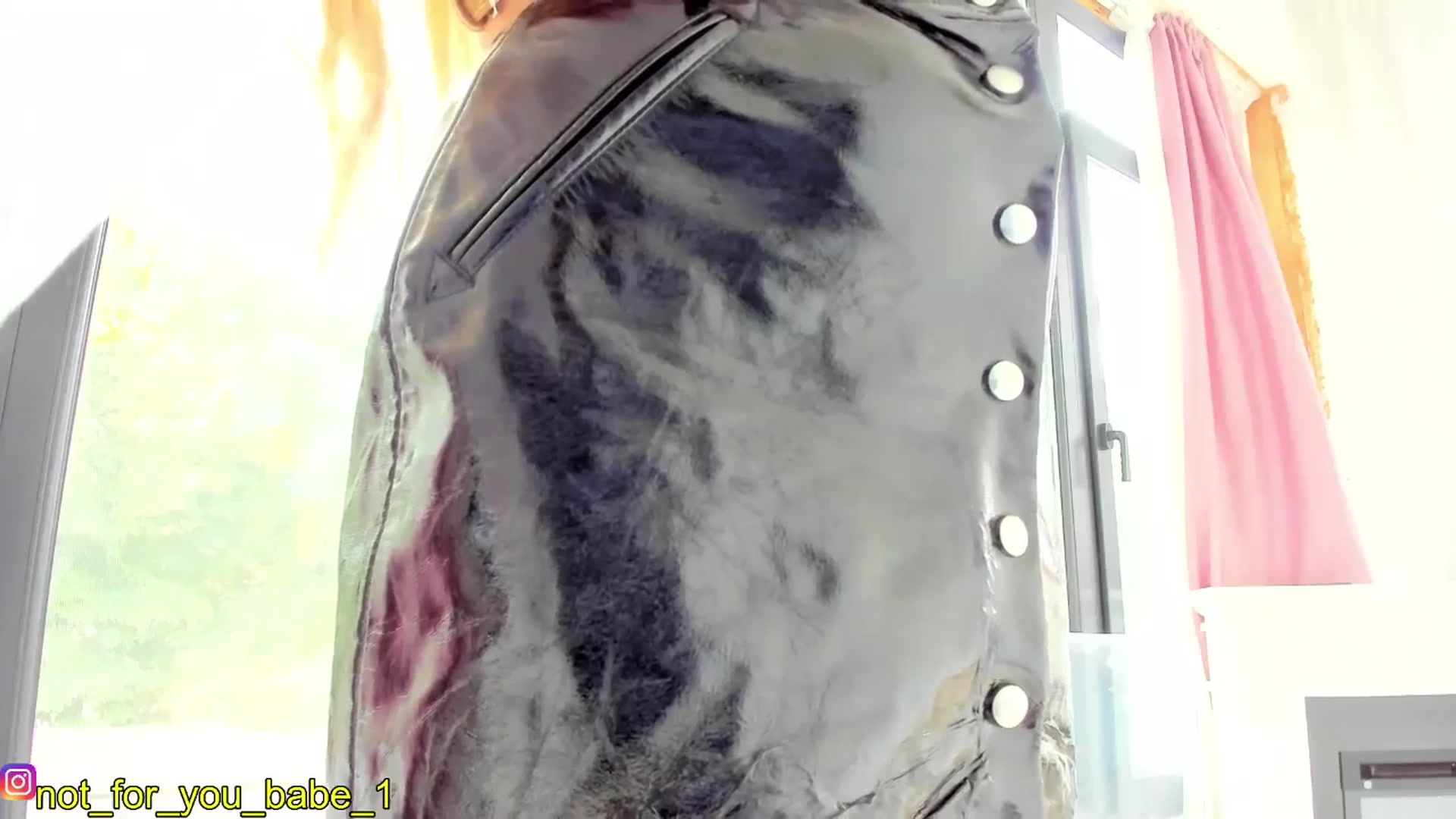 Gallery image thumbnail from m1ss_Ariana's myfreecams stream on, 05/12/2024, 09:38 image 13 of 20