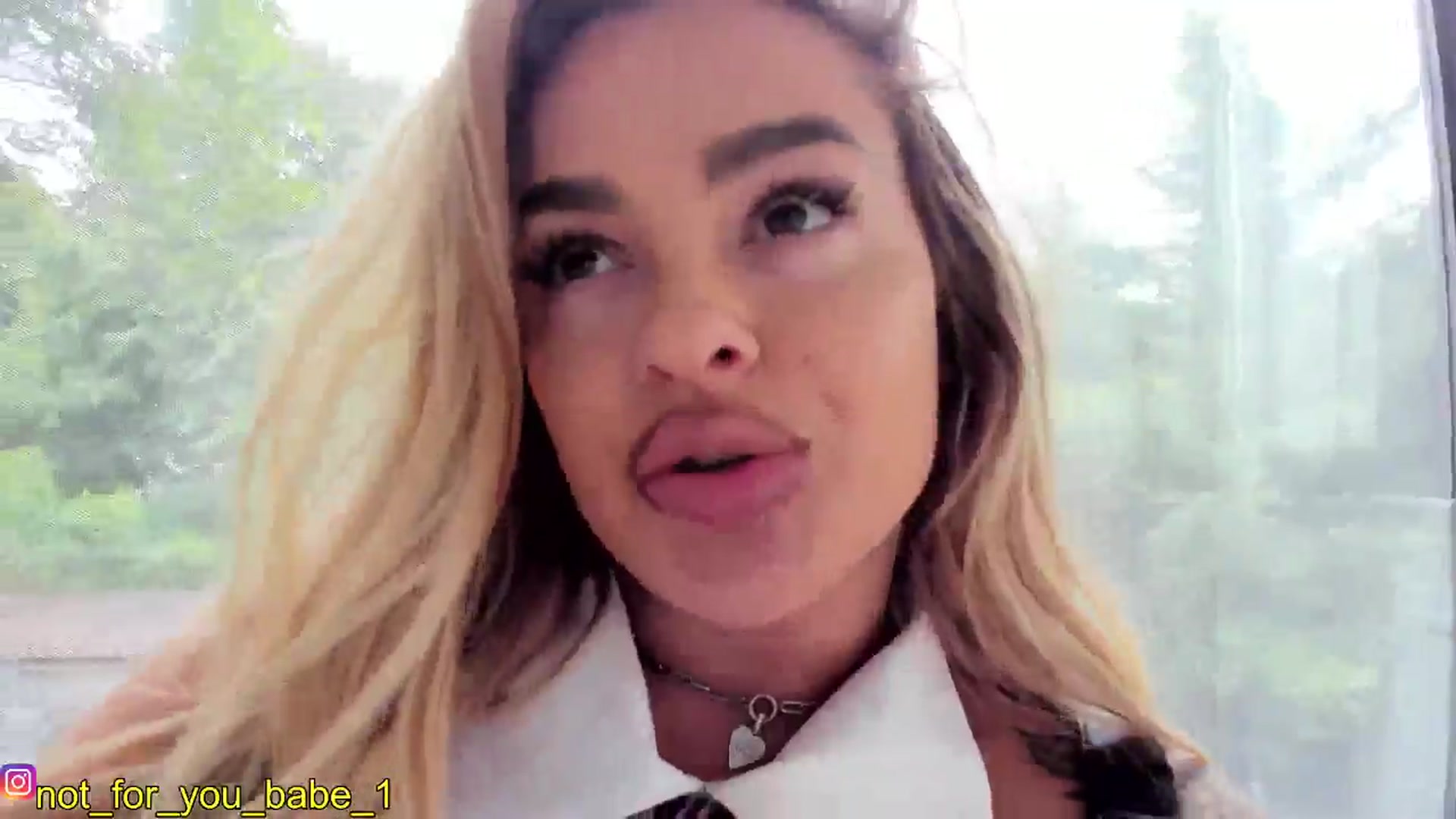 Gallery image thumbnail from m1ss_Ariana's myfreecams stream on, 05/17/2024, 07:59 image 15 of 20