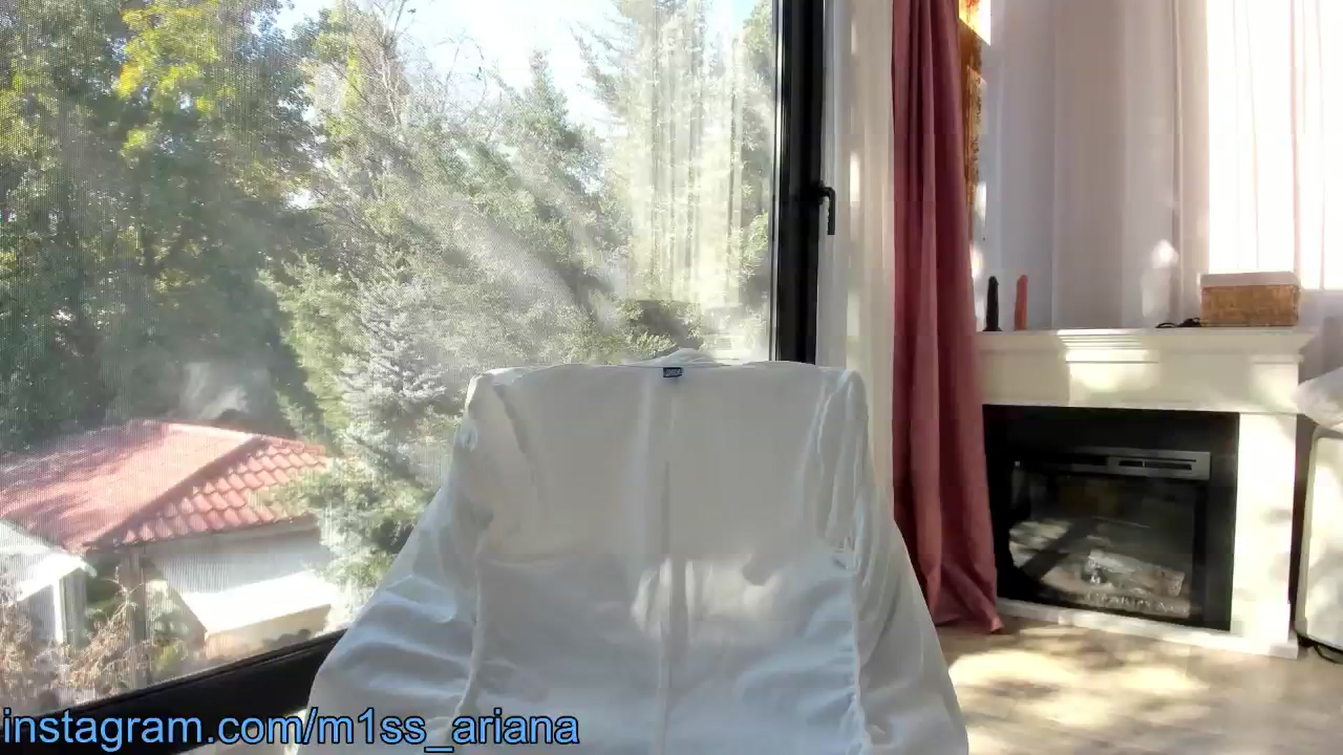 Gallery image thumbnail from m1ss_Ariana's myfreecams stream on, 10/26/2024, 12:09 image 15 of 20