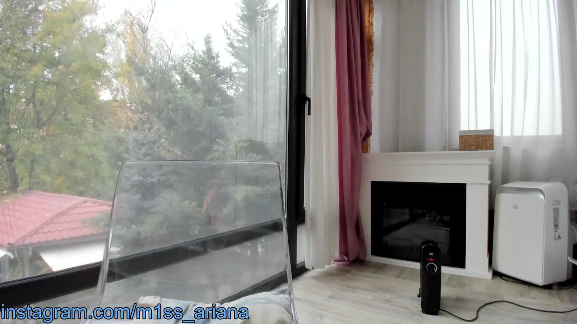 Gallery image thumbnail from m1ss_Ariana's myfreecams stream on, 11/22/2024, 12:28 image 2 of 20