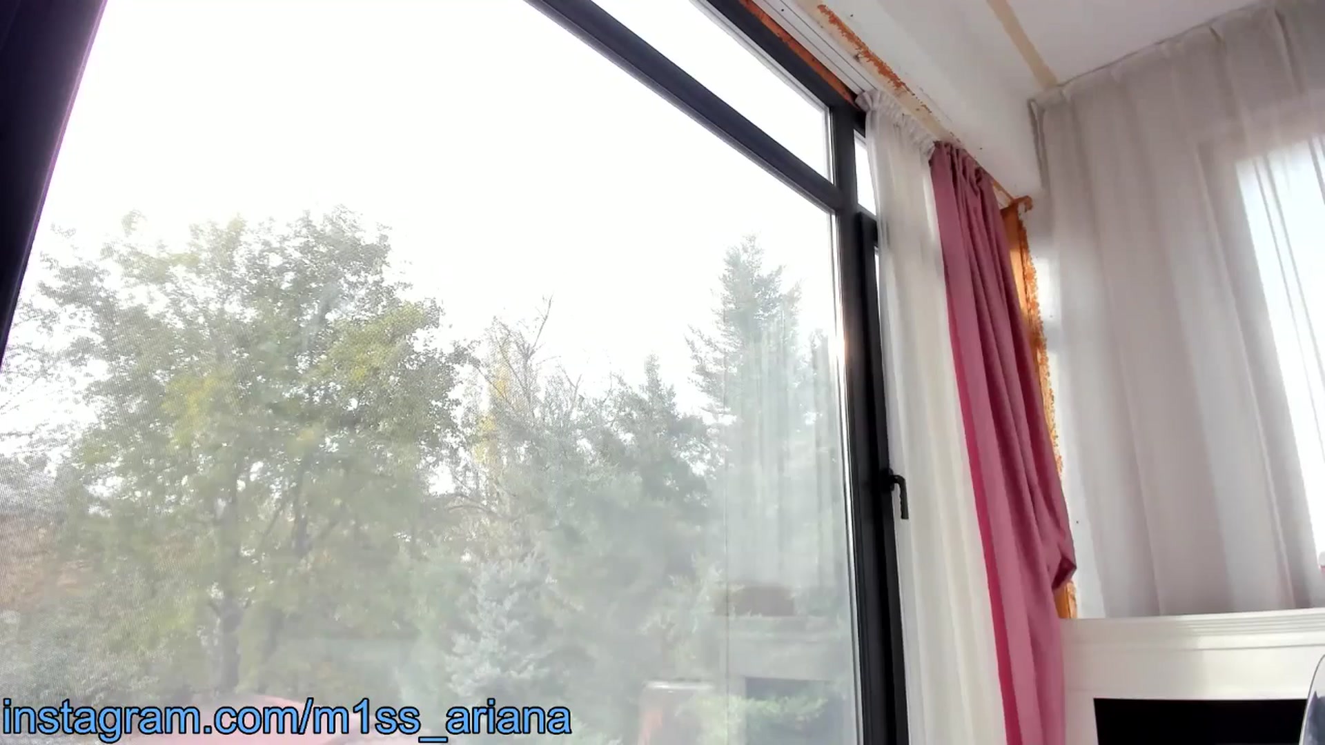 Gallery image thumbnail from m1ss_Ariana's myfreecams stream on, 11/27/2024, 12:45 image 16 of 20