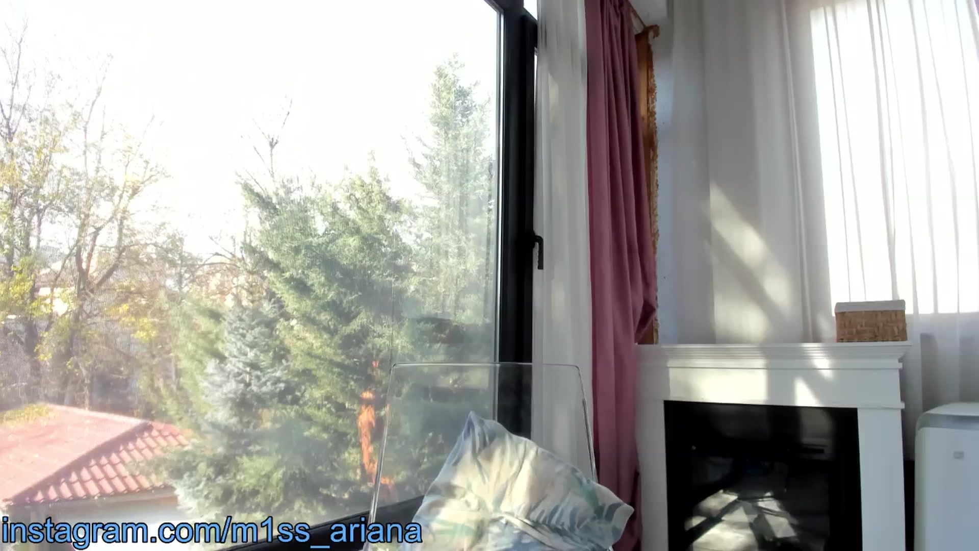 Gallery image thumbnail from m1ss_Ariana's myfreecams stream on, 12/16/2024, 12:10 image 11 of 20