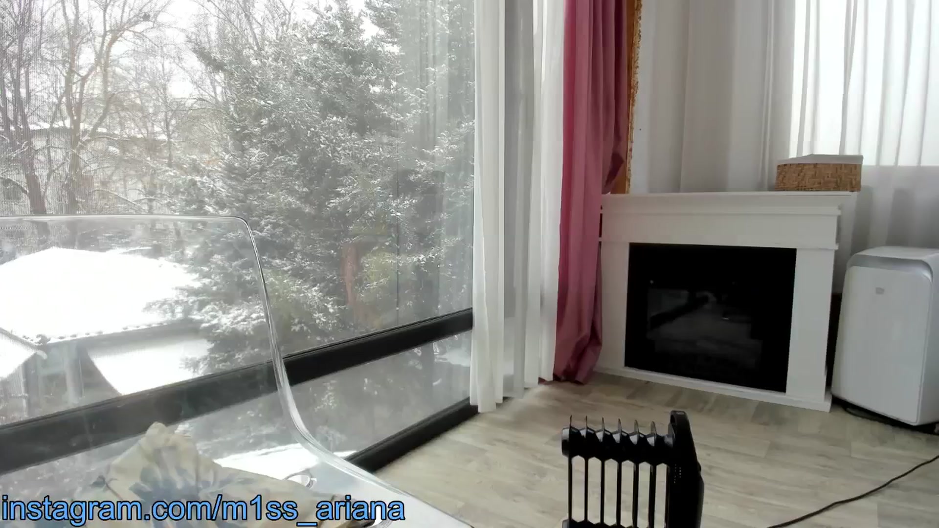 Gallery image thumbnail from m1ss_Ariana's myfreecams stream on, 02/16/2025, 10:38 image 16 of 20