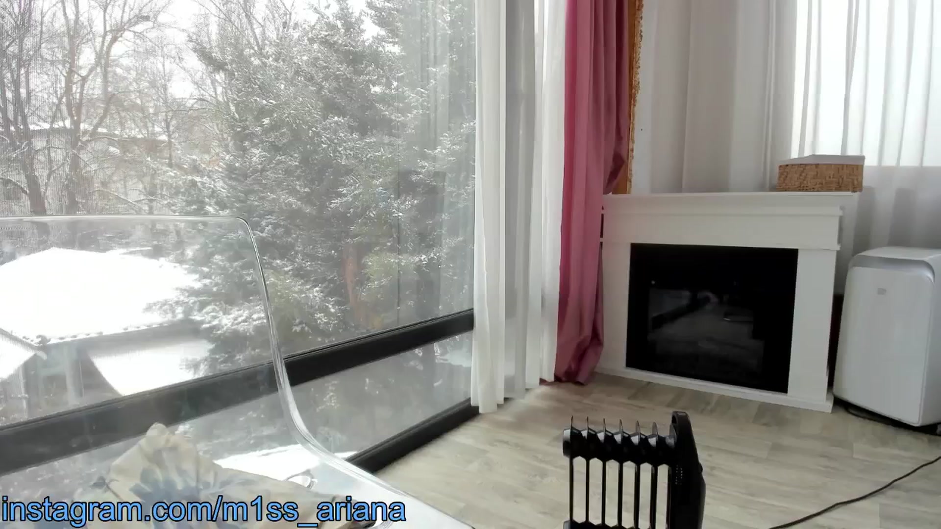 Gallery image thumbnail from m1ss_Ariana's myfreecams stream on, 02/16/2025, 10:38 image 17 of 20