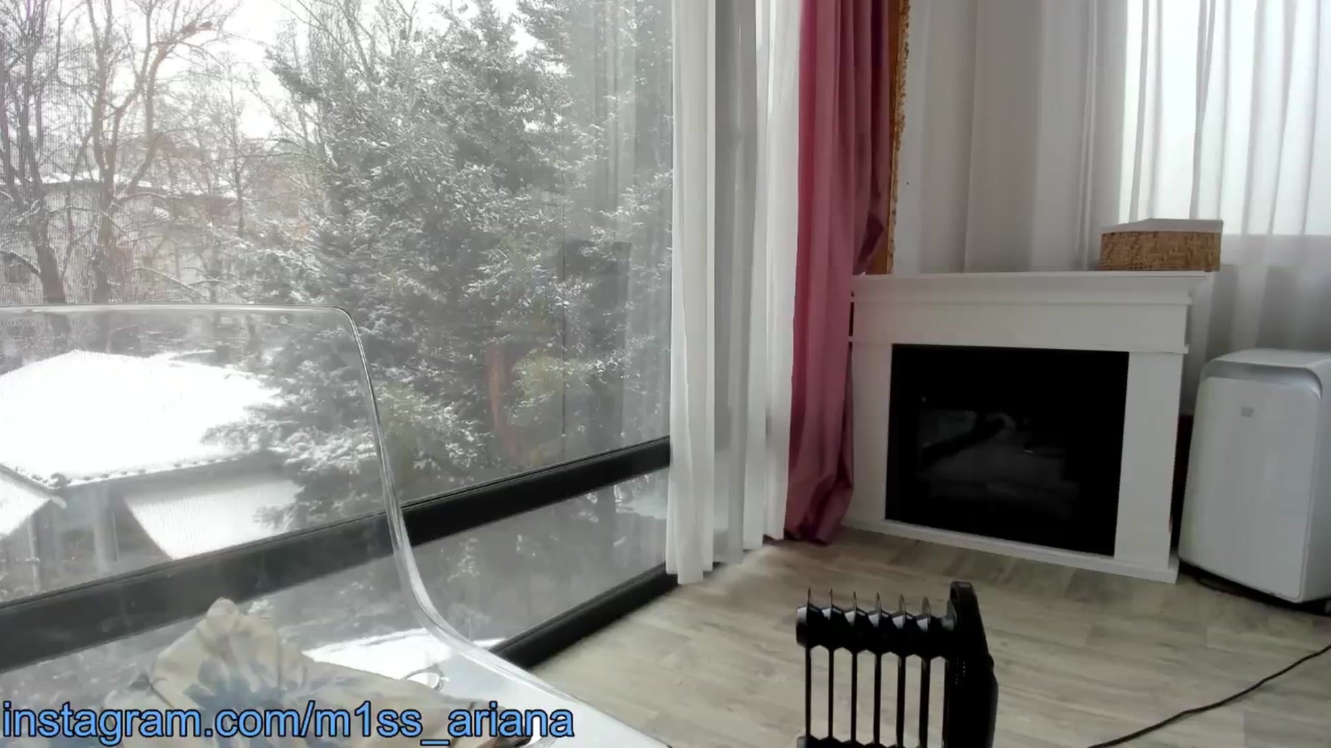 Gallery image thumbnail from m1ss_Ariana's myfreecams stream on, 02/16/2025, 10:38 image 18 of 20