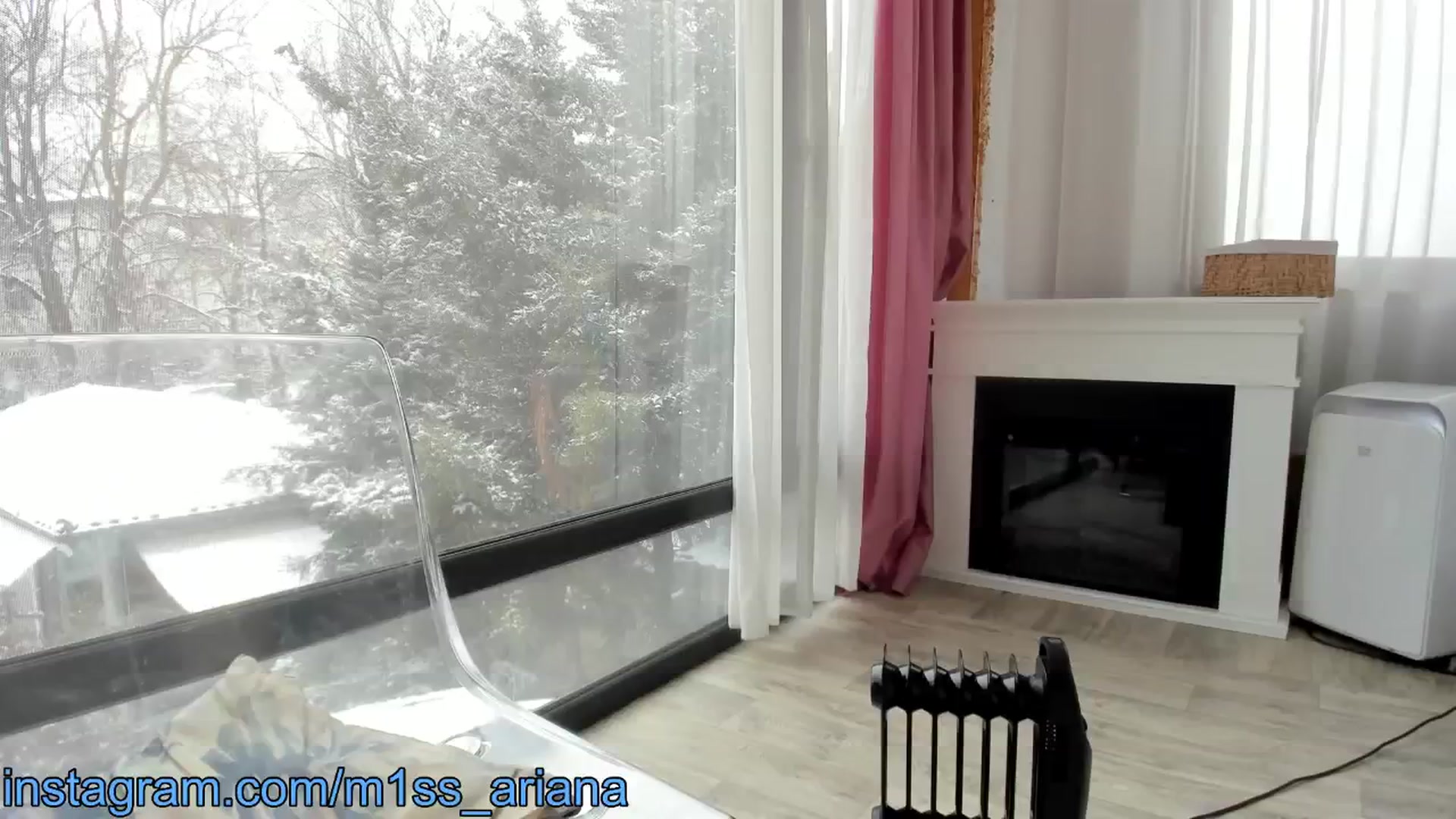 Gallery image thumbnail from m1ss_Ariana's myfreecams stream on, 02/16/2025, 10:38 image 7 of 20