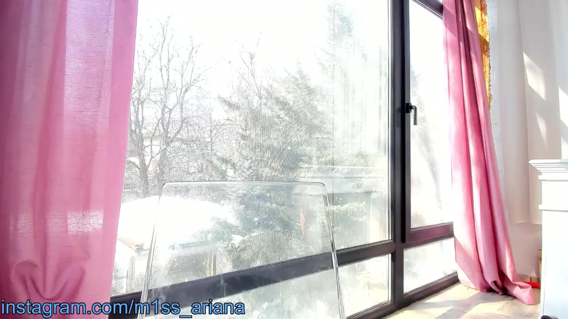 Gallery image thumbnail from m1ss_Ariana's myfreecams stream on, 02/25/2025, 13:36 image 6 of 20