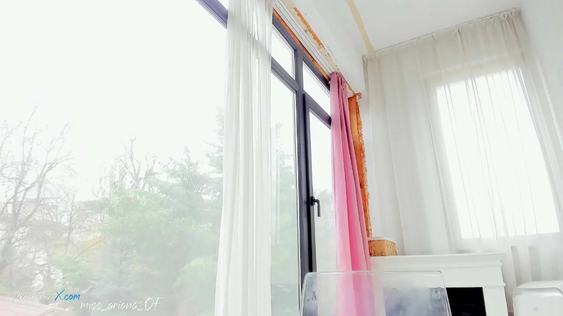 Gallery image thumbnail from m1ss_Ariana's myfreecams stream on, 04/03/2025, 11:33 image 9 of 20