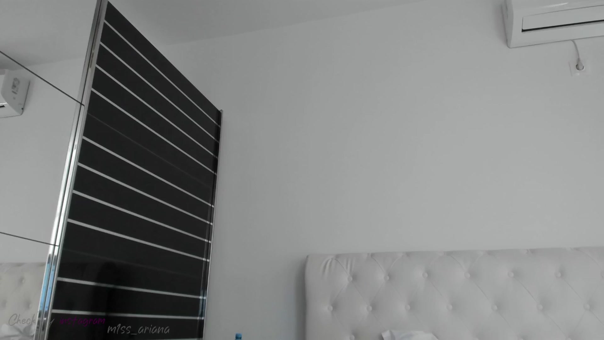 Gallery image thumbnail from m1ss_Ariana's myfreecams stream on, 09/19/2025, 09:52 image 12 of 20