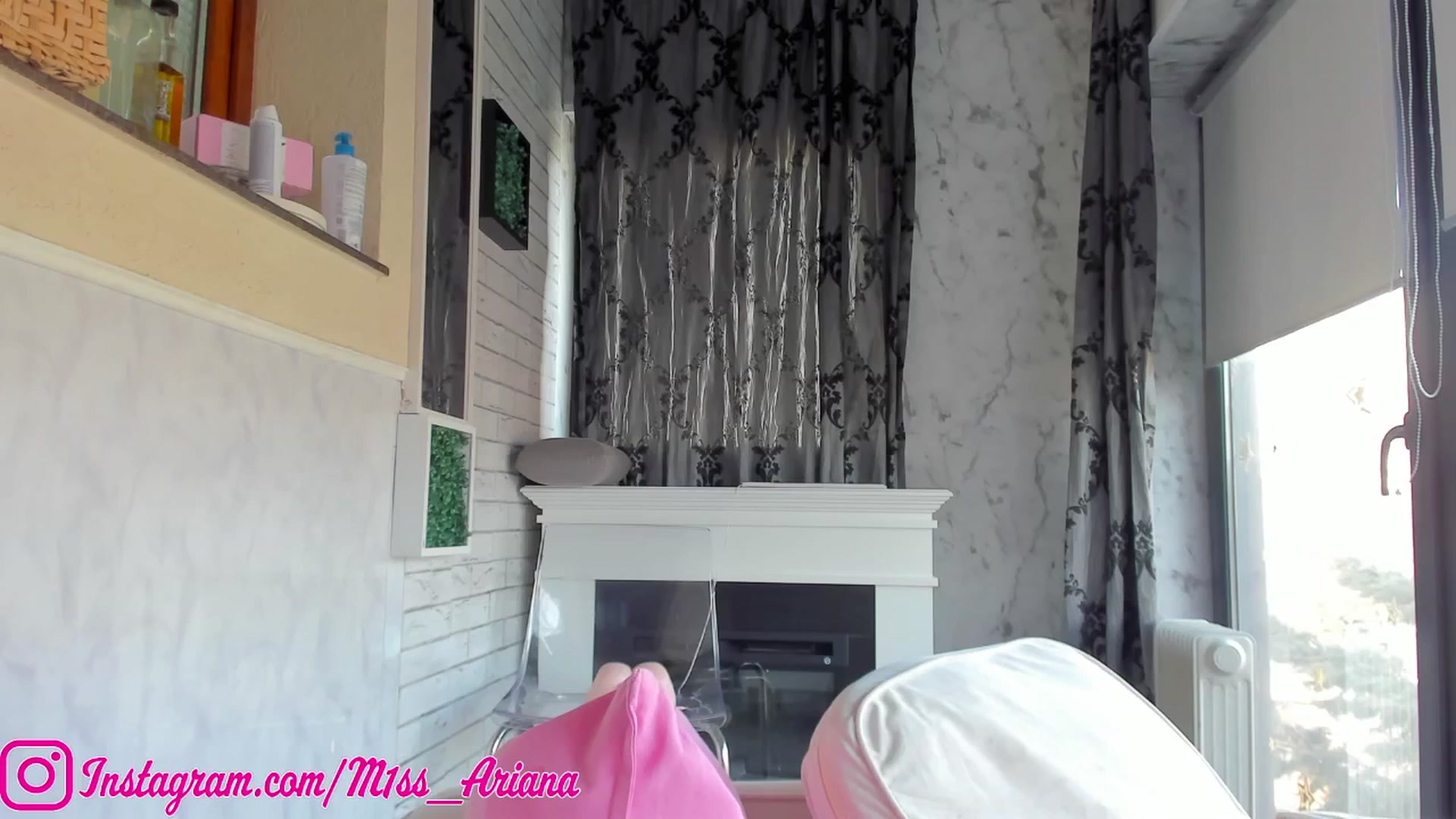 Gallery image thumbnail from m1ss_Ariana's myfreecams stream on, 03/06/2026, 09:40 image 9 of 20