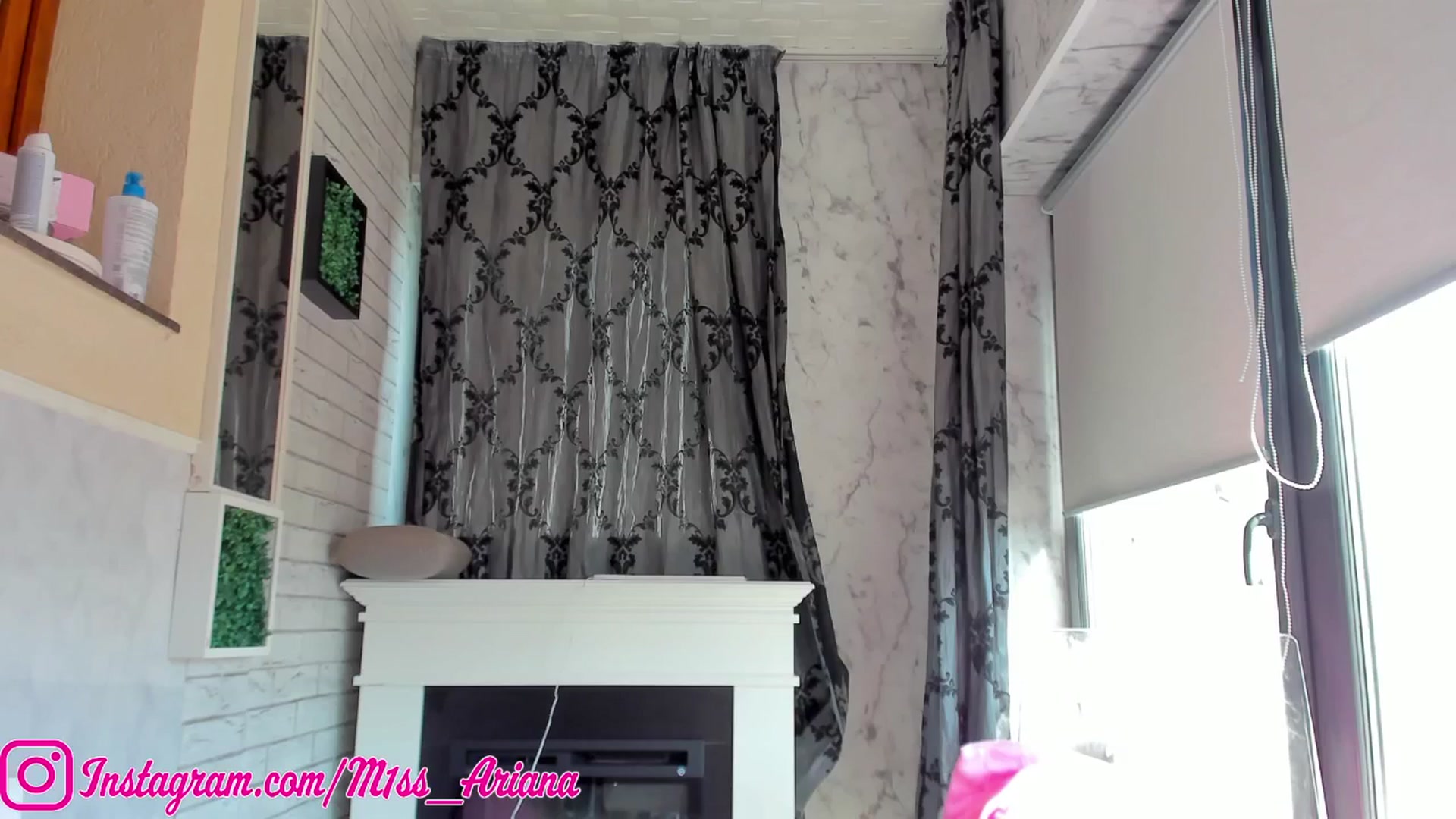 Gallery image thumbnail from m1ss_Ariana's myfreecams stream on, 03/07/2026, 12:18 image 12 of 20