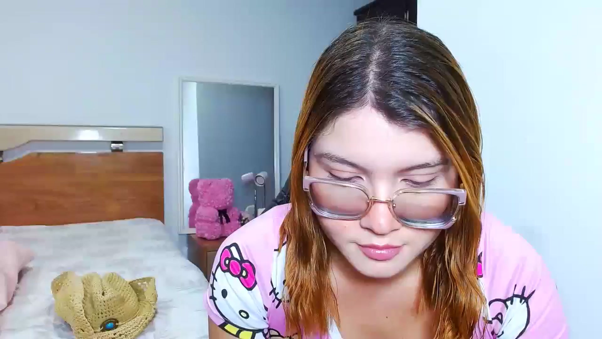 Gallery image thumbnail from maddy18_'s myfreecams stream on, 03/14/2025, 11:14 image 7 of 20