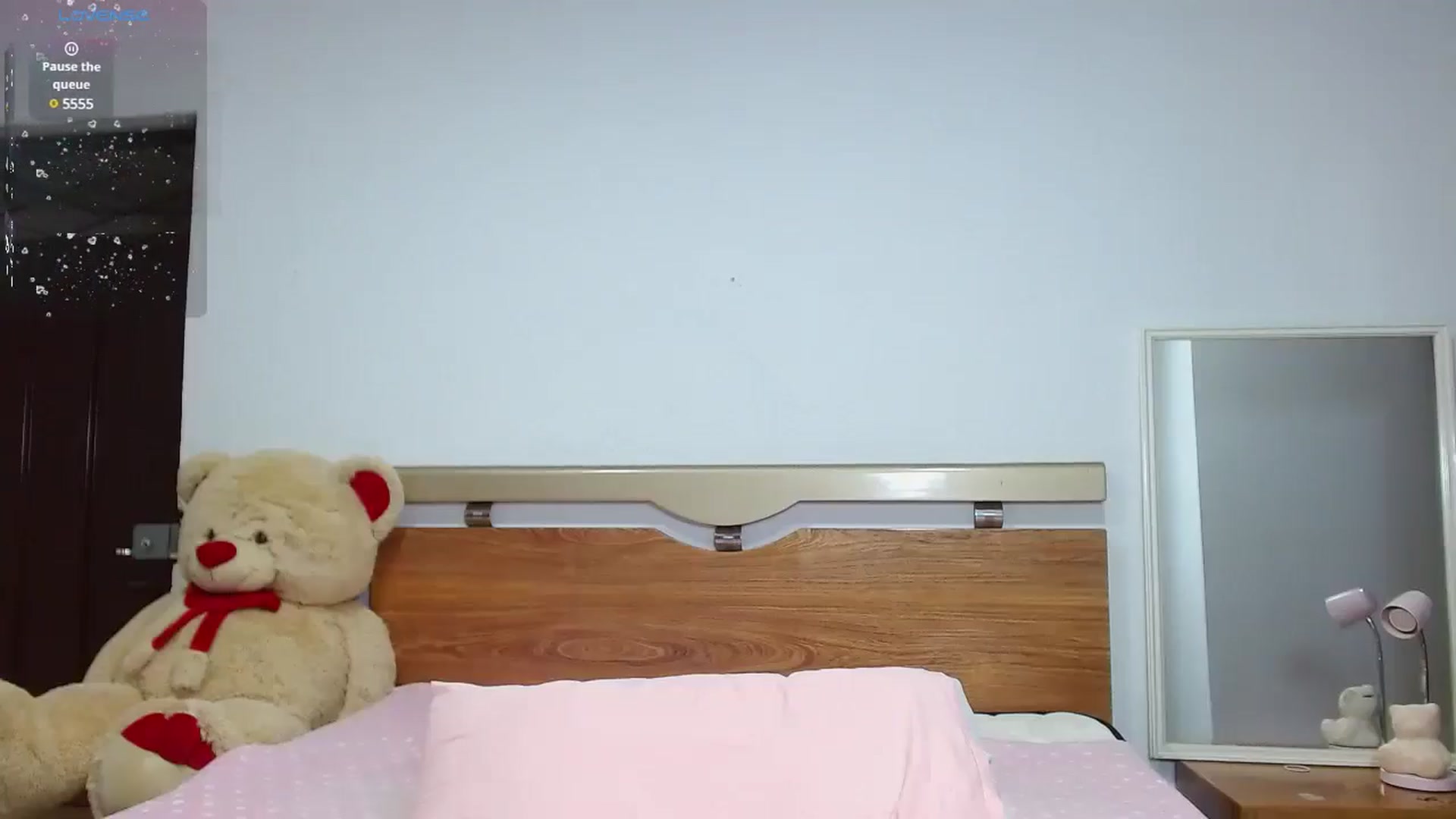 Gallery image thumbnail from maddy18_'s myfreecams stream on, 04/05/2025, 11:57 image 11 of 20