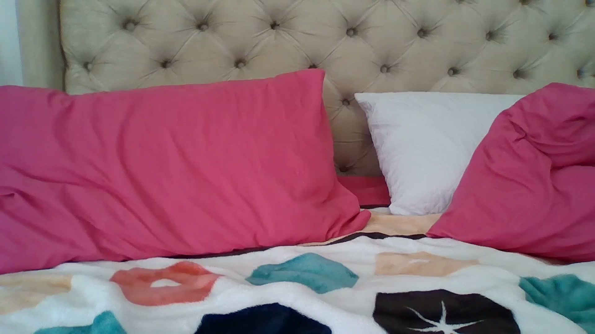 Gallery image thumbnail from magic_mari's myfreecams stream on, 07/09/2023, 16:43 image 11 of 20