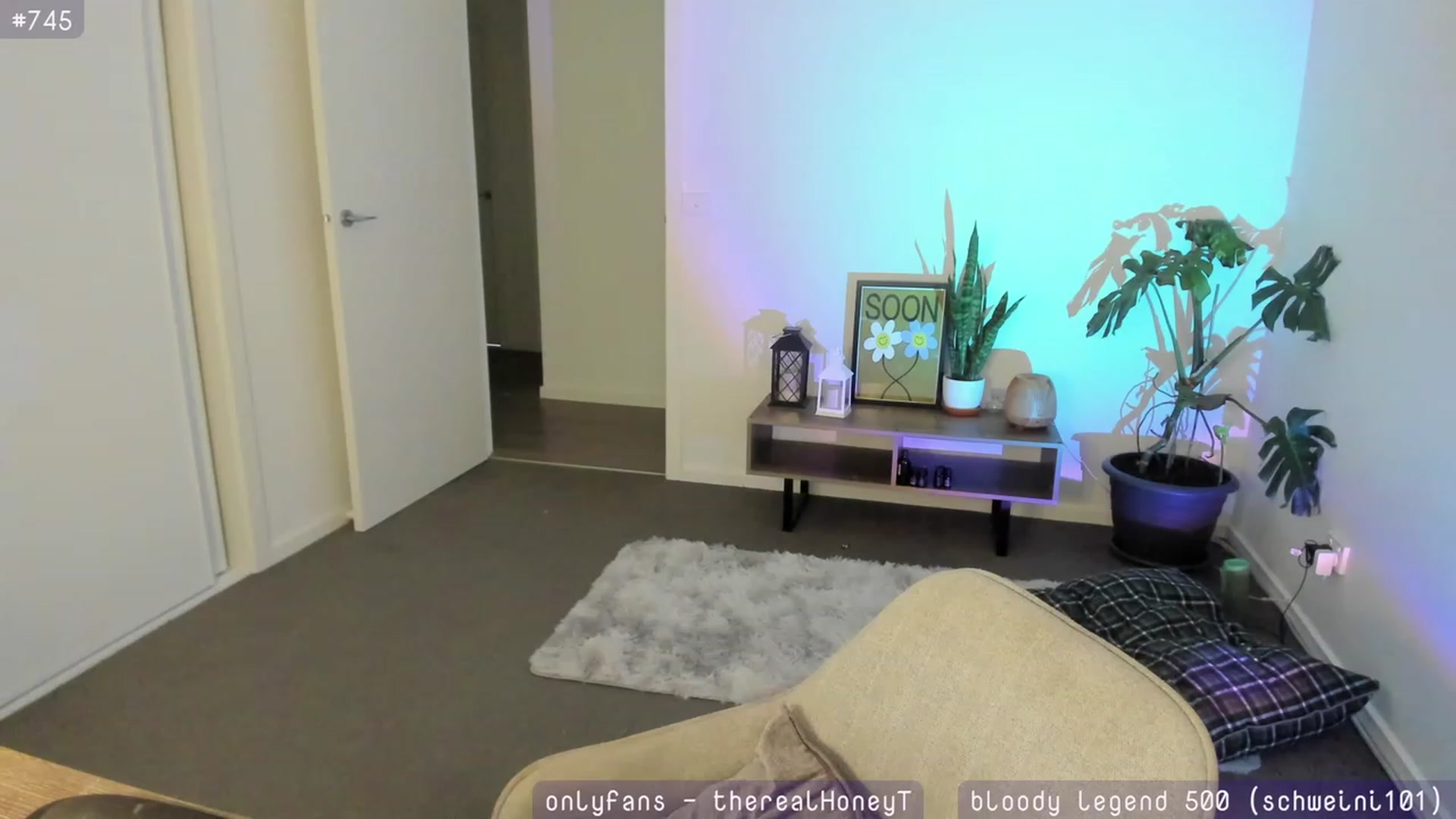 Gallery image thumbnail from malaka_'s myfreecams stream on, 02/20/2024, 08:01 image 4 of 20