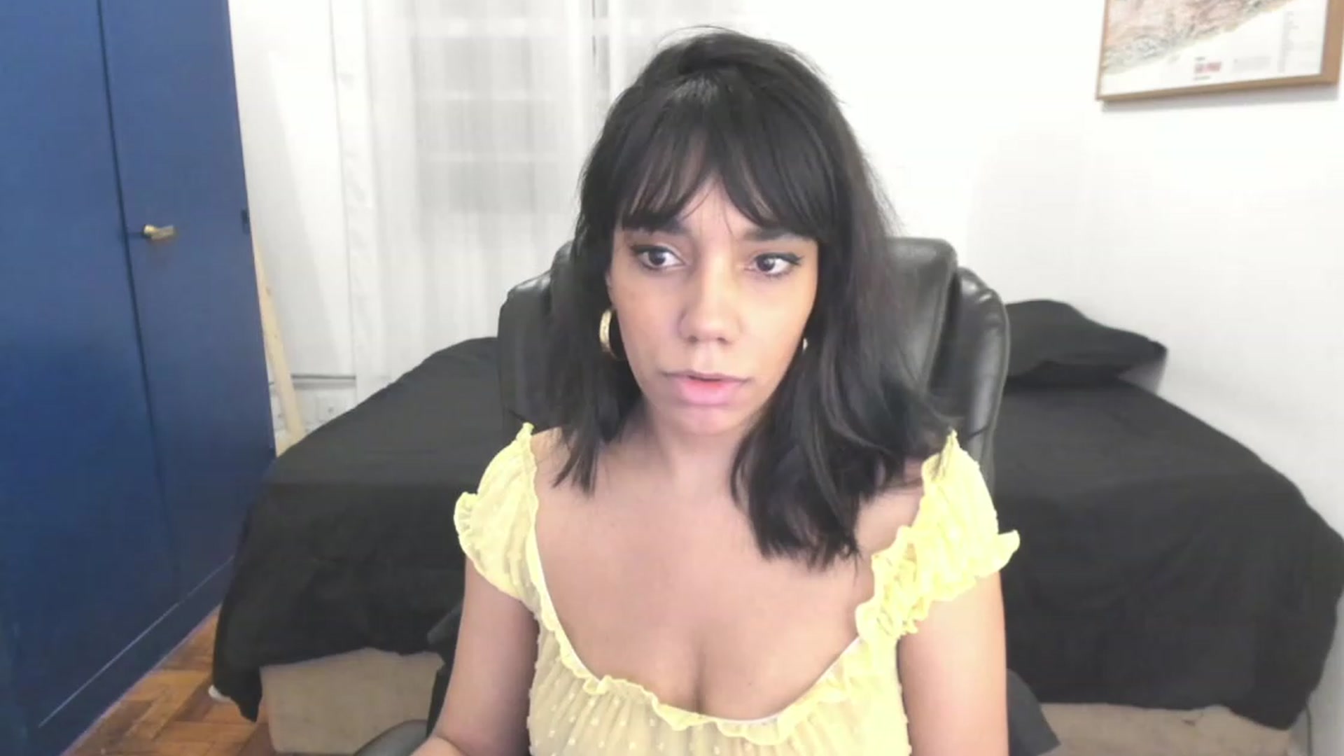 Gallery image thumbnail from manu_ela's myfreecams stream on, 11/29/2022, 07:05 image 1 of 20