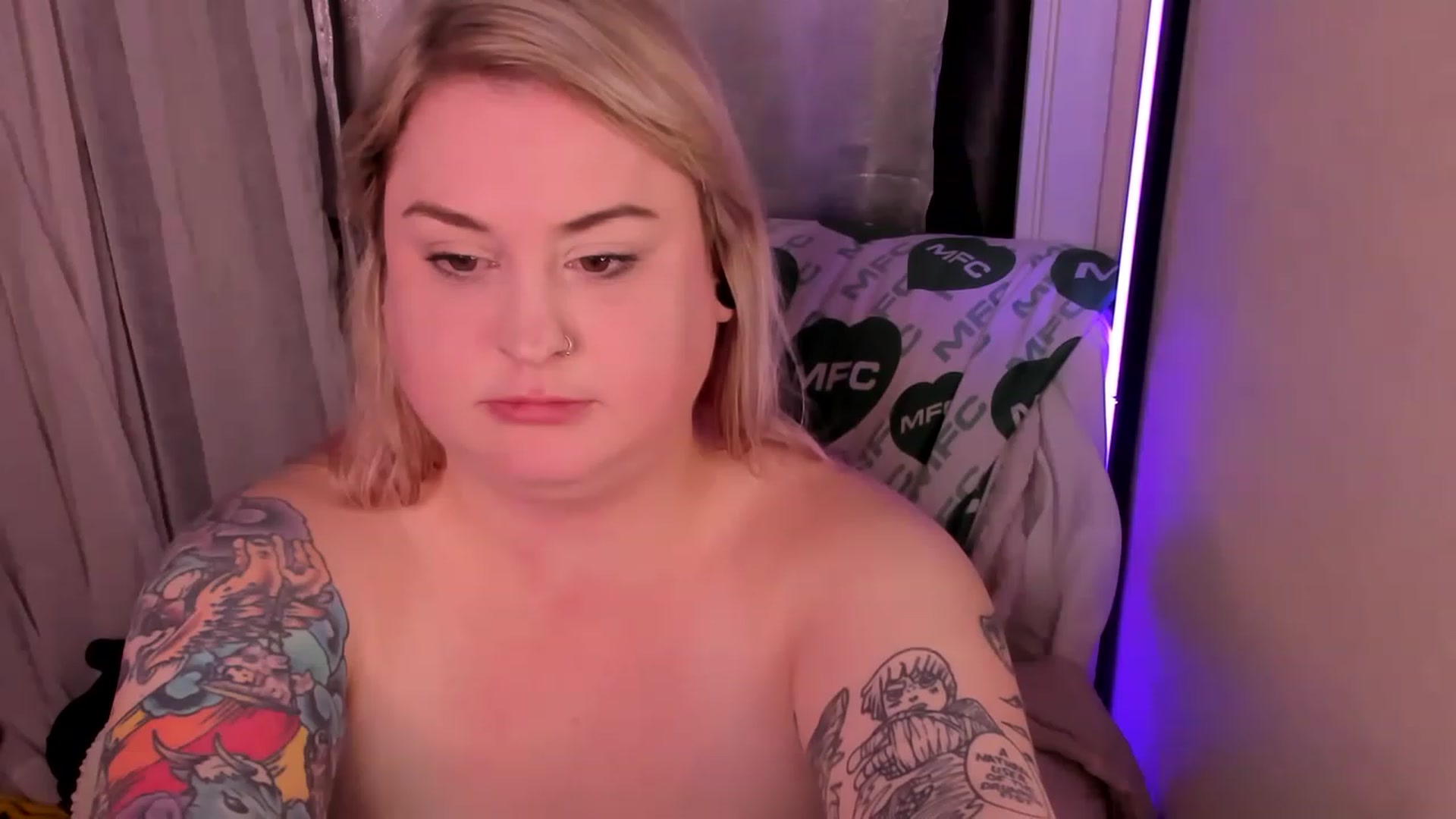 Gallery image thumbnail from mari_jae's myfreecams stream on, 01/16/2023, 10:39 image 15 of 20