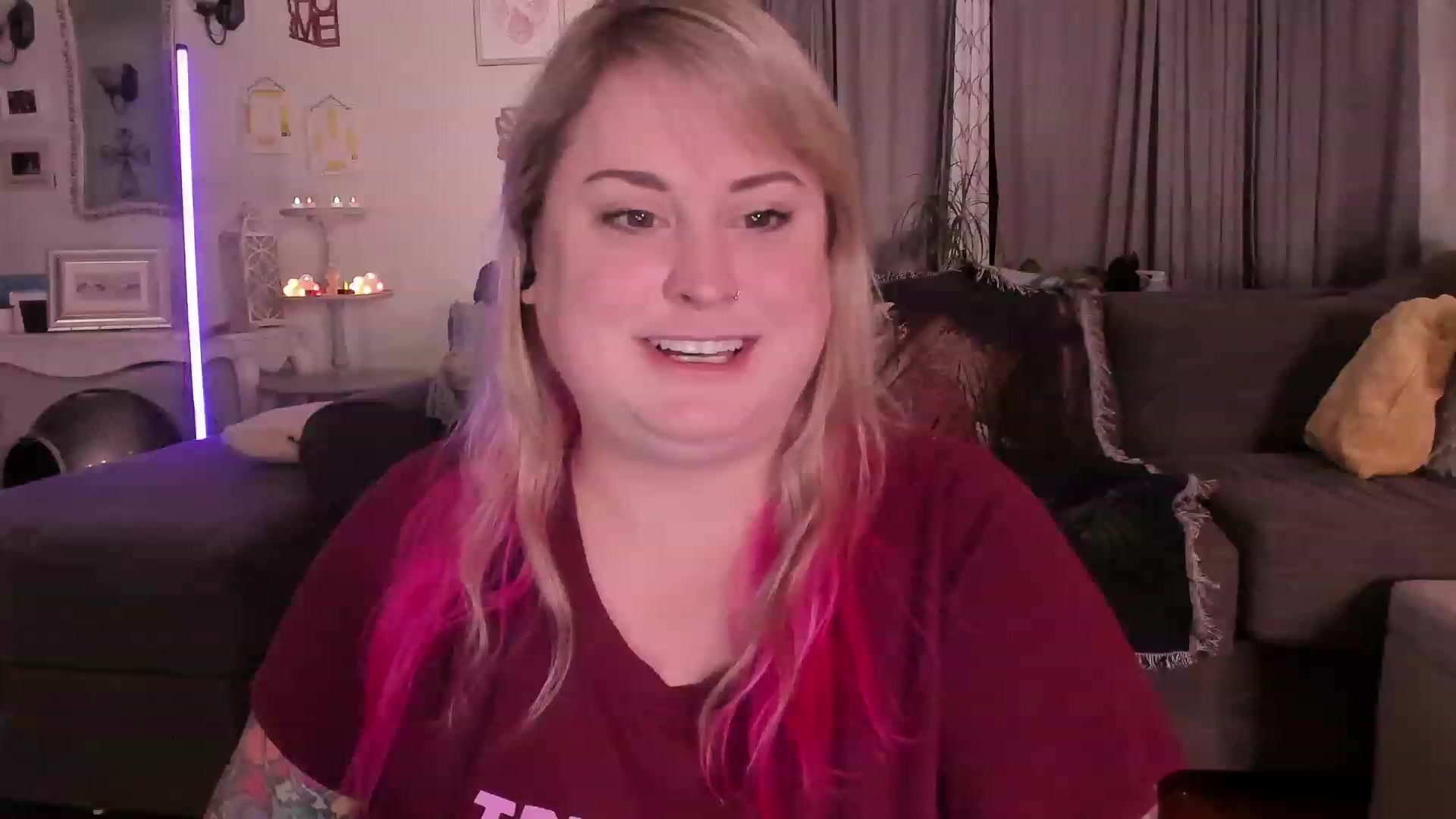 Gallery image thumbnail from mari_jae's myfreecams stream on, 04/30/2023, 09:59 image 12 of 20