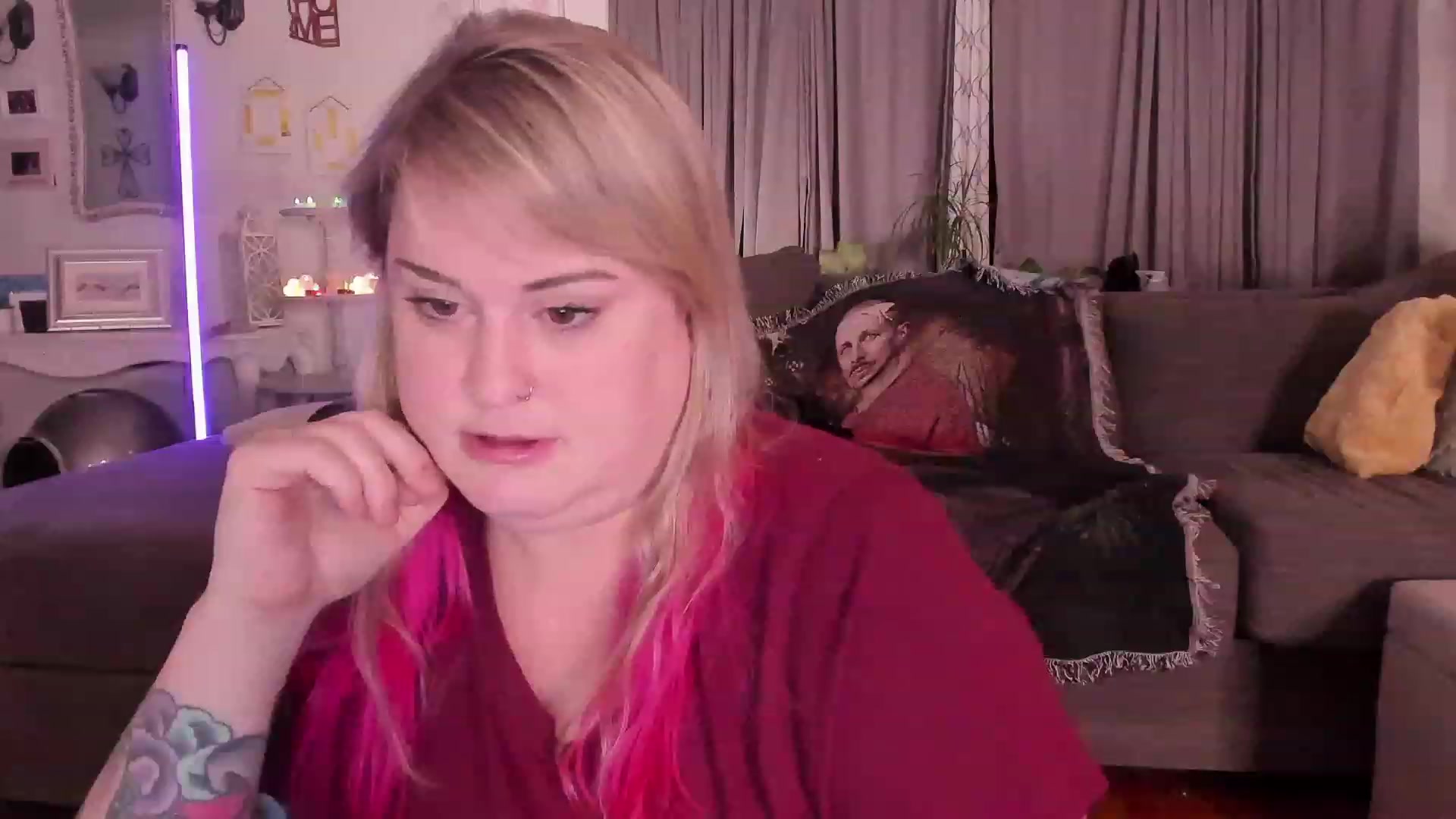 Gallery image thumbnail from mari_jae's myfreecams stream on, 04/30/2023, 09:59 image 14 of 20