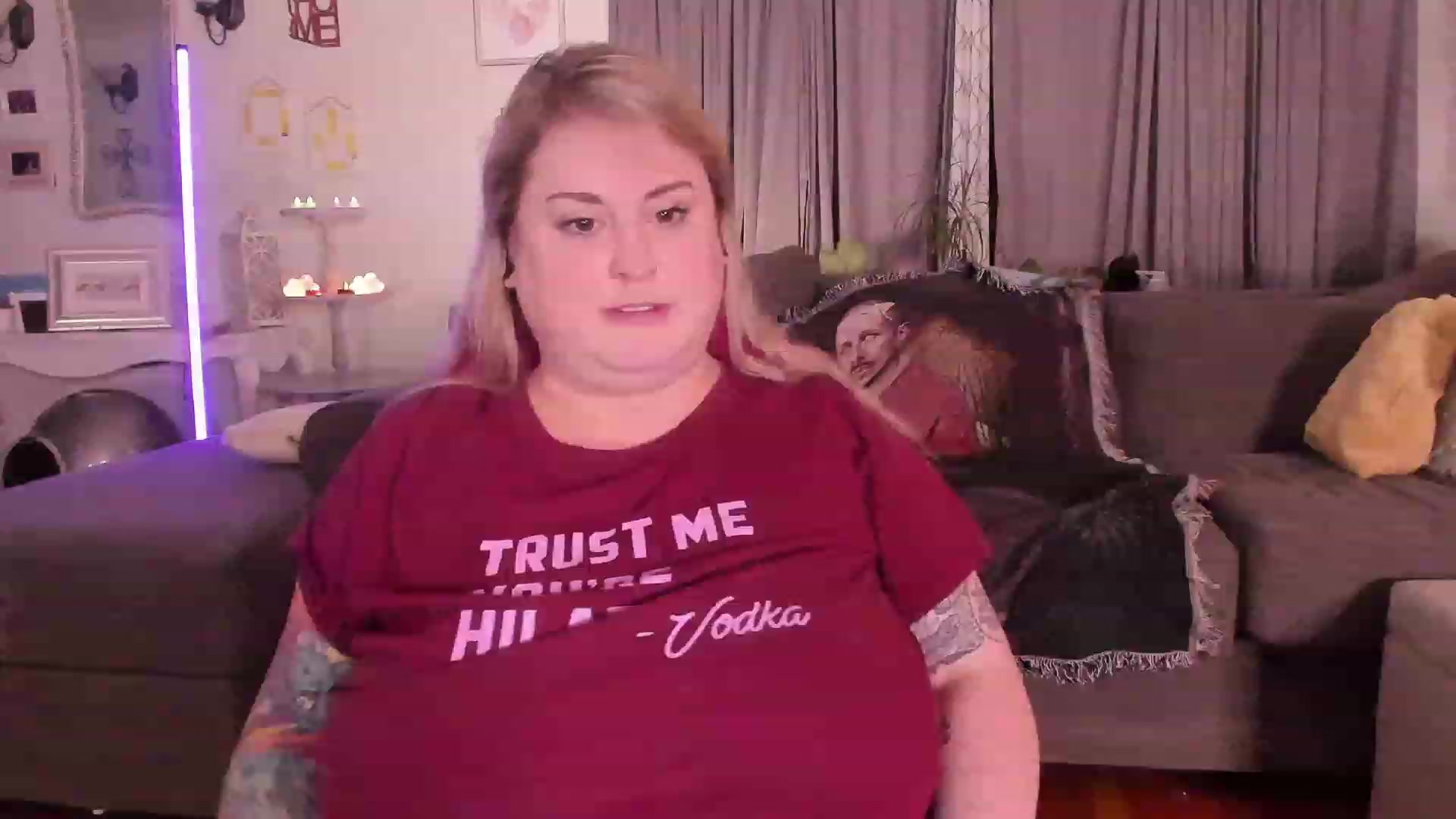 Gallery image thumbnail from mari_jae's myfreecams stream on, 04/30/2023, 09:59 image 5 of 20