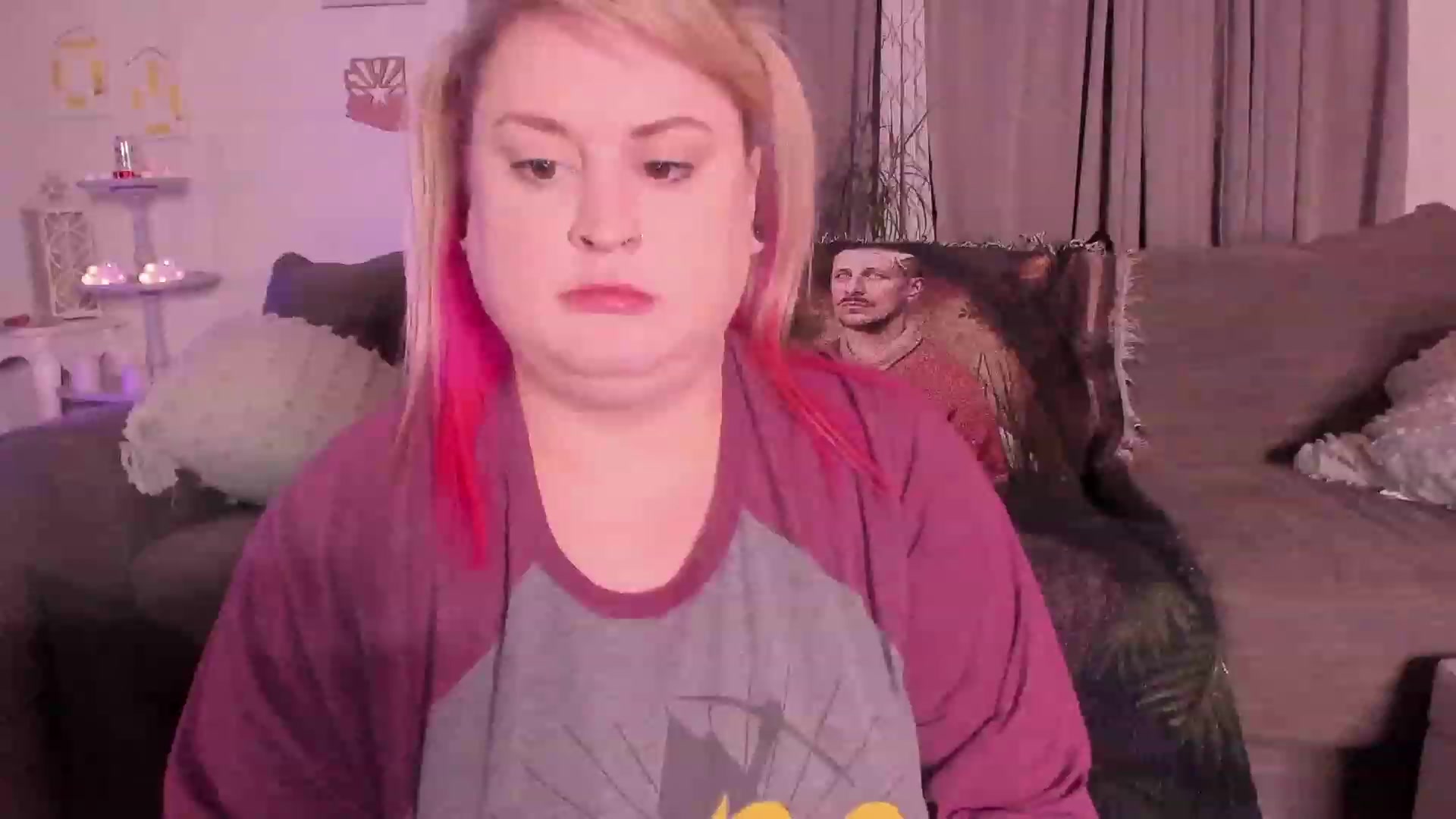 Gallery image thumbnail from mari_jae's myfreecams stream on, 05/13/2023, 10:25 image 9 of 20