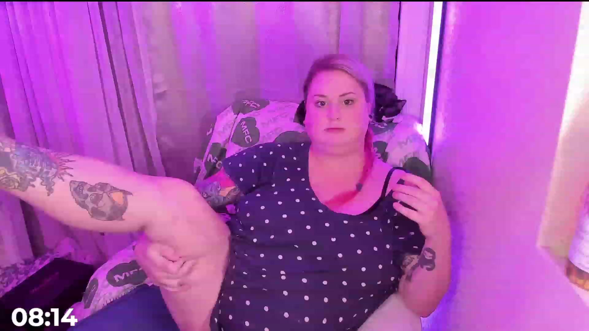 Gallery image thumbnail from mari_jae's myfreecams stream on, 06/11/2023, 08:25 image 9 of 20