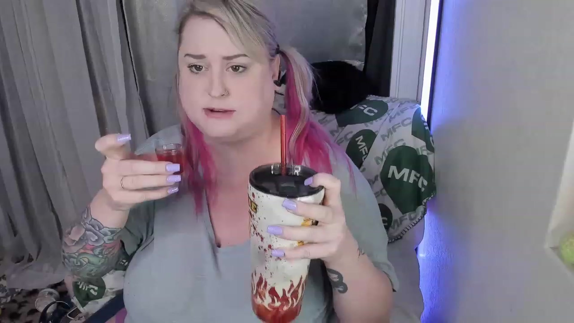 Gallery image thumbnail from mari_jae's myfreecams stream on, 06/23/2023, 07:58 image 20 of 20