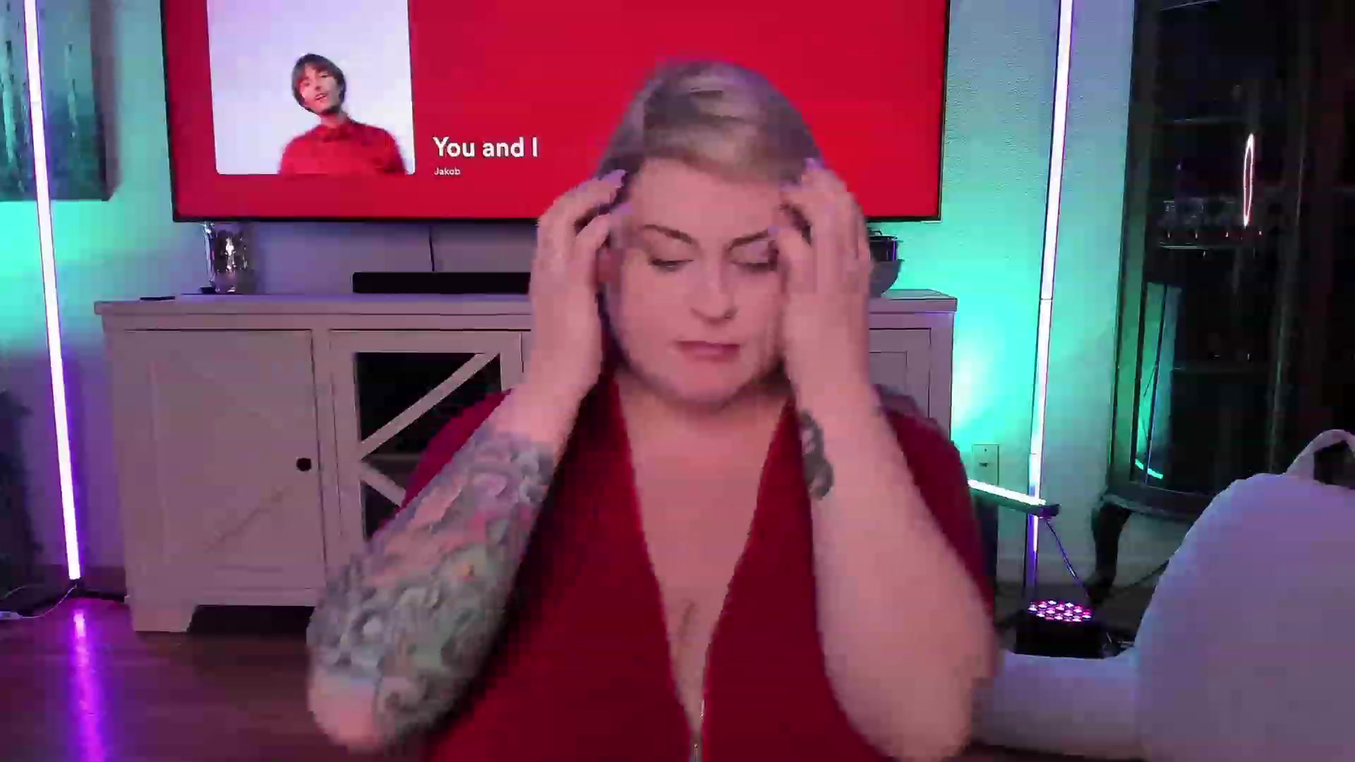 Gallery image thumbnail from mari_jae's myfreecams stream on, 07/03/2023, 09:57 image 19 of 20