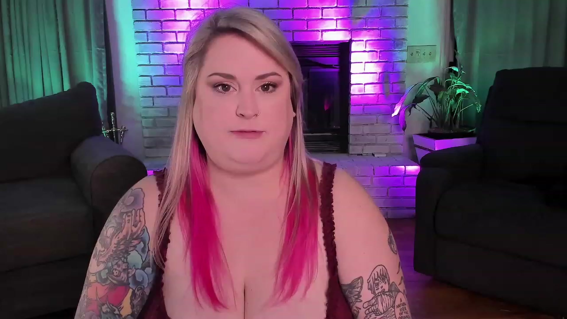 Gallery image thumbnail from mari_jae's myfreecams stream on, 07/18/2023, 09:32 image 16 of 20