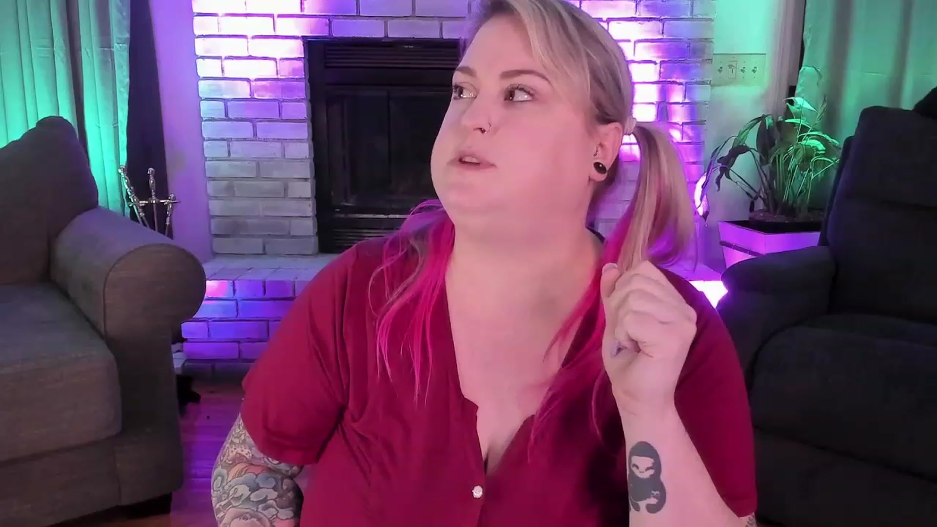 Gallery image thumbnail from mari_jae's myfreecams stream on, 07/29/2023, 10:42 image 17 of 20