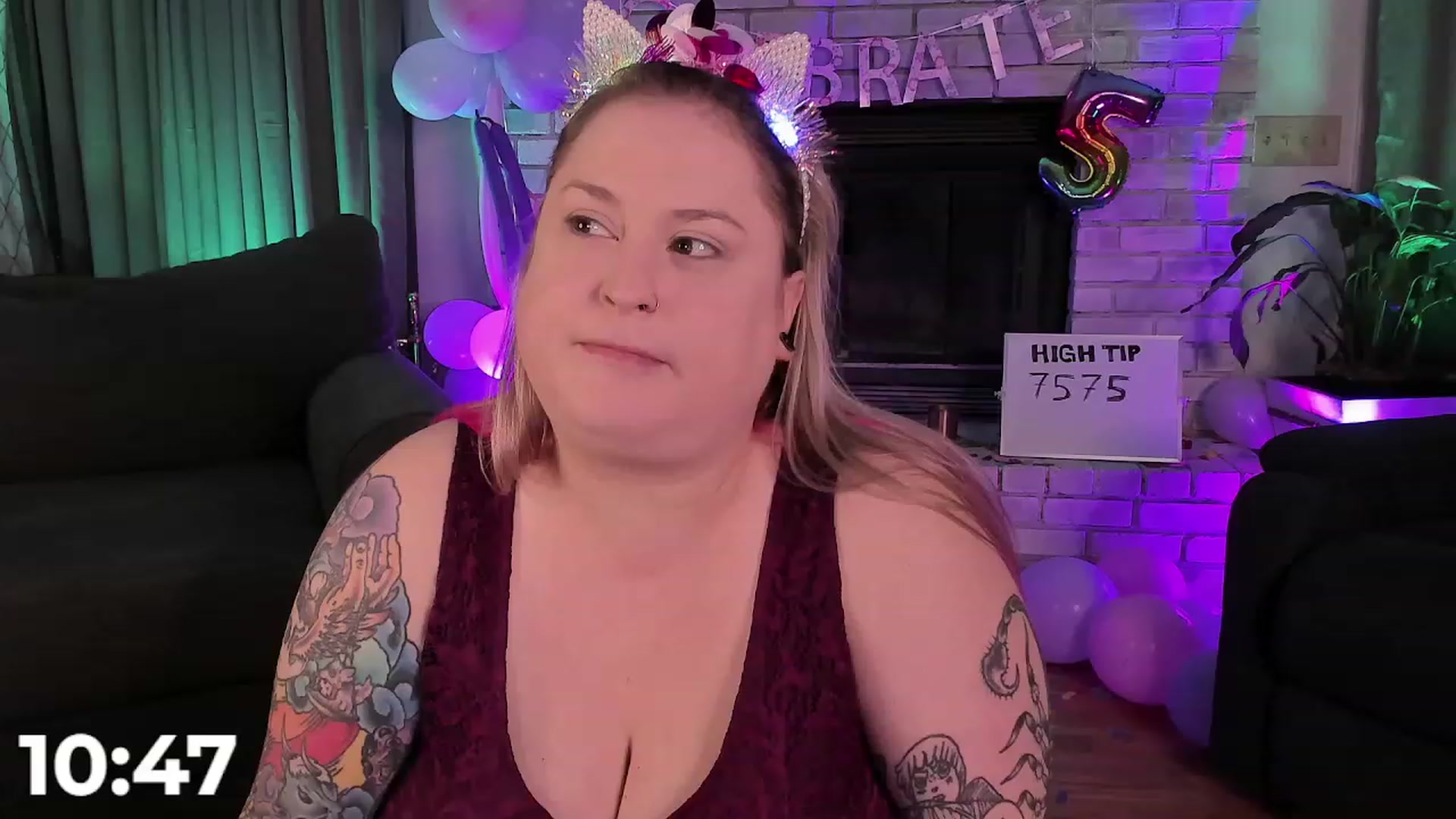 Gallery image thumbnail from mari_jae's myfreecams stream on, 08/13/2023, 02:46 image 19 of 20