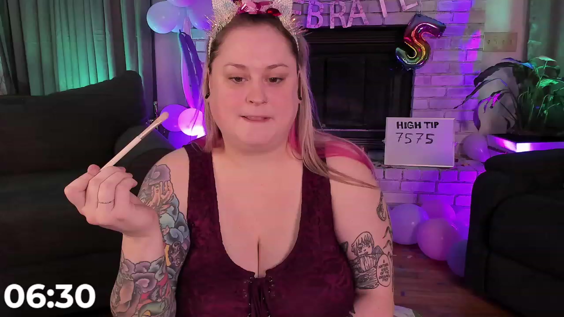 Gallery image thumbnail from mari_jae's myfreecams stream on, 08/13/2023, 02:46 image 13 of 20