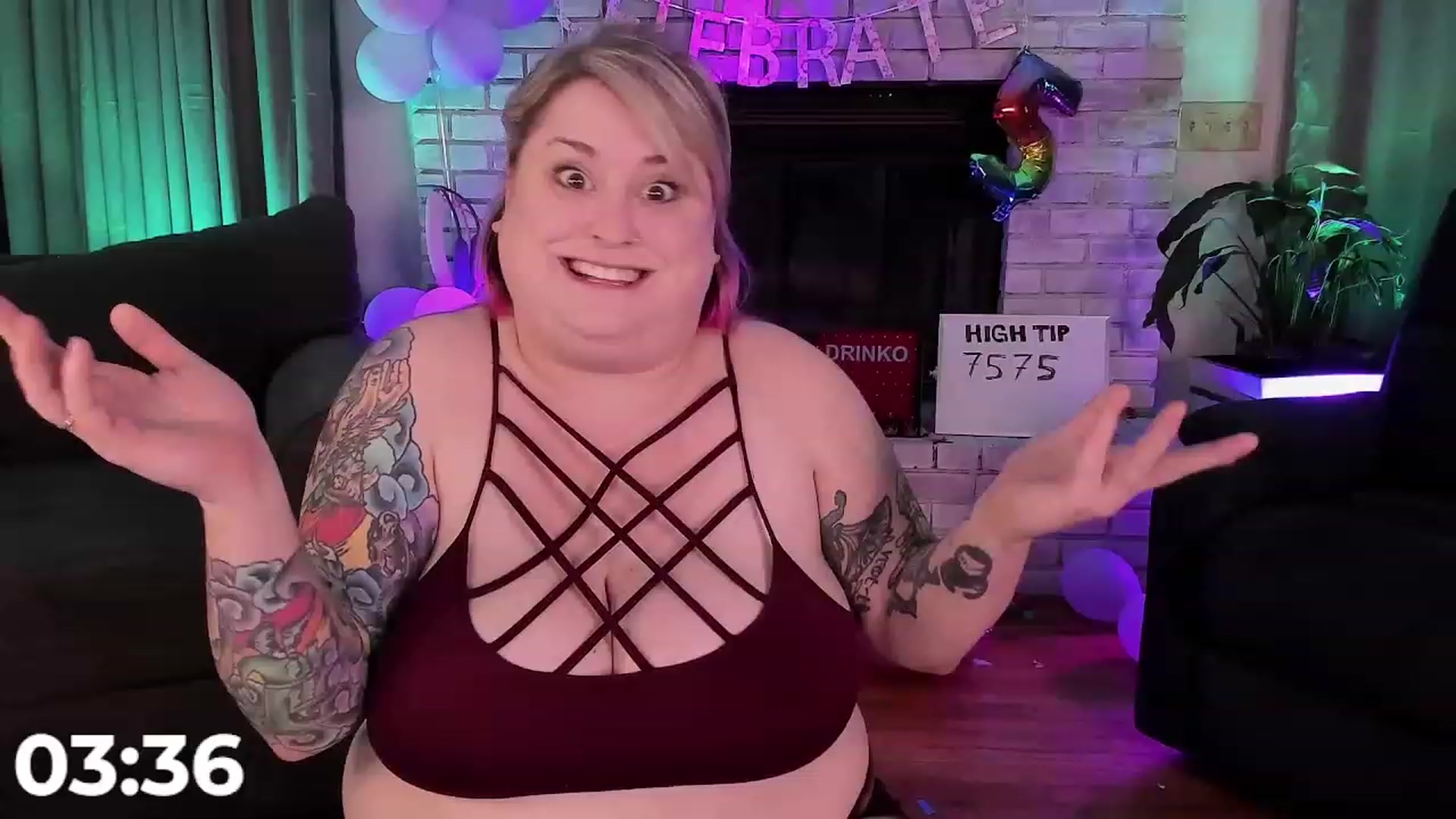 Gallery image thumbnail from mari_jae's myfreecams stream on, 08/22/2023, 05:44 image 19 of 20