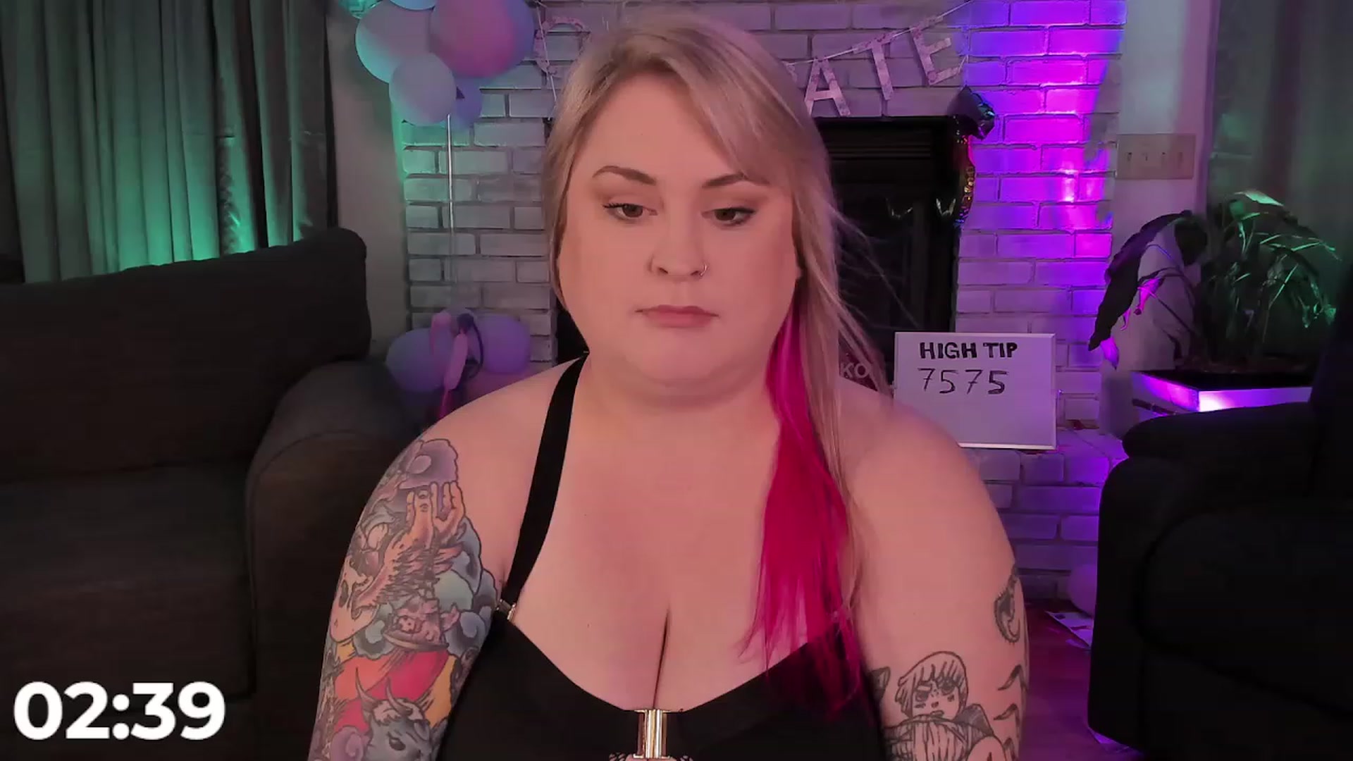 Gallery image thumbnail from mari_jae's myfreecams stream on, 08/27/2023, 06:46 image 7 of 20