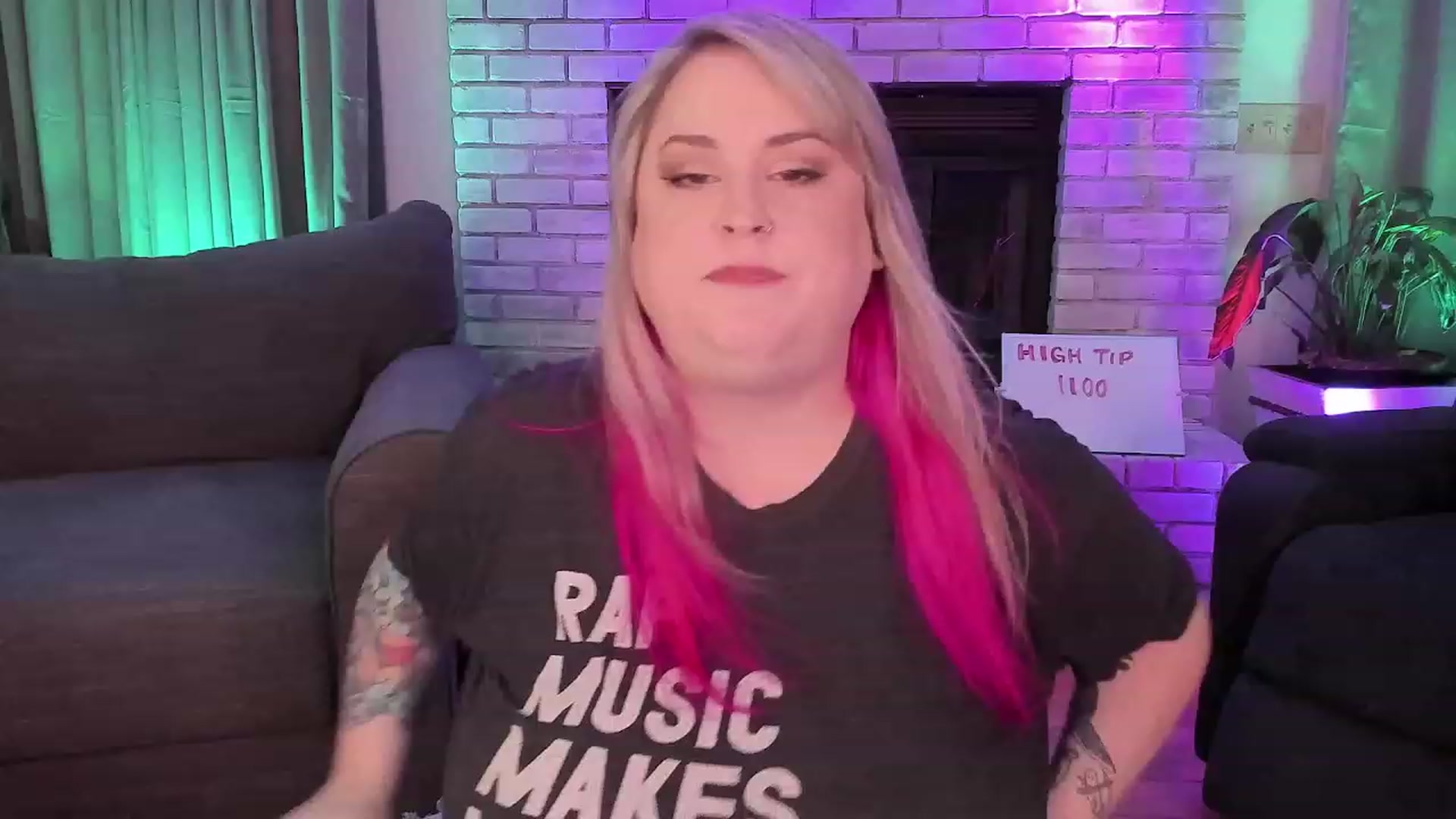 Gallery image thumbnail from mari_jae's myfreecams stream on, 09/10/2023, 08:19 image 17 of 20