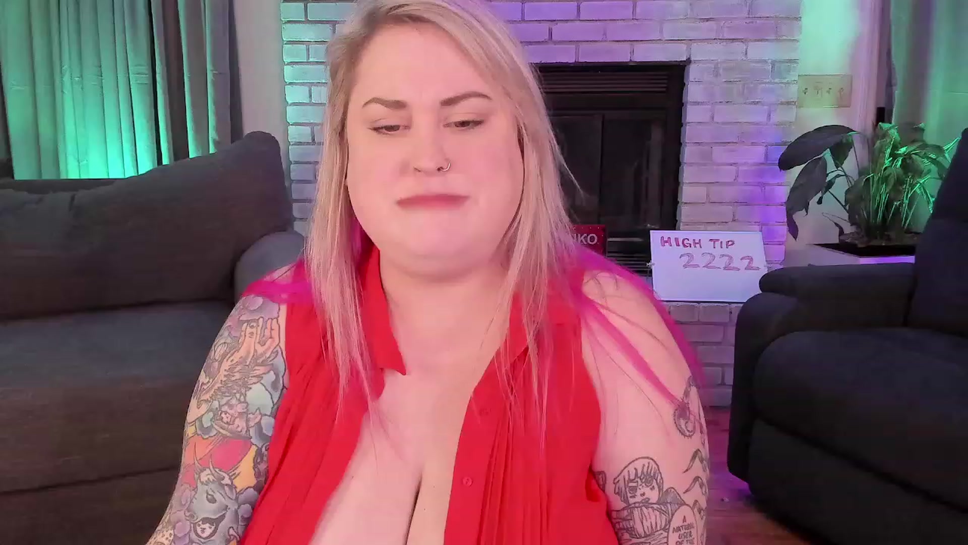 Gallery image thumbnail from mari_jae's myfreecams stream on, 09/24/2023, 10:26 image 12 of 20