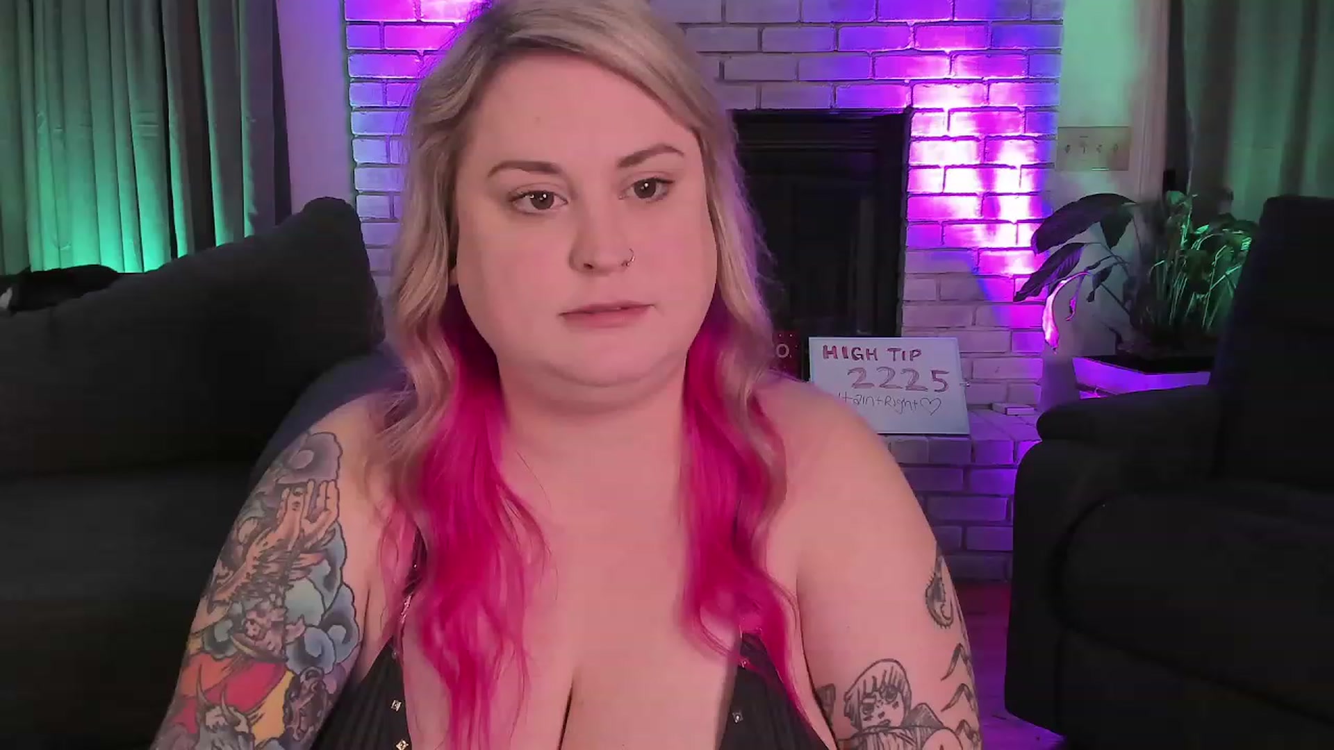 Gallery image thumbnail from mari_jae's myfreecams stream on, 09/29/2023, 07:29 image 18 of 20