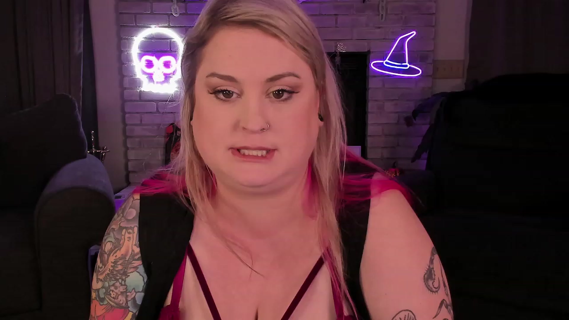 Gallery image thumbnail from mari_jae's myfreecams stream on, 10/28/2023, 11:00 image 20 of 20
