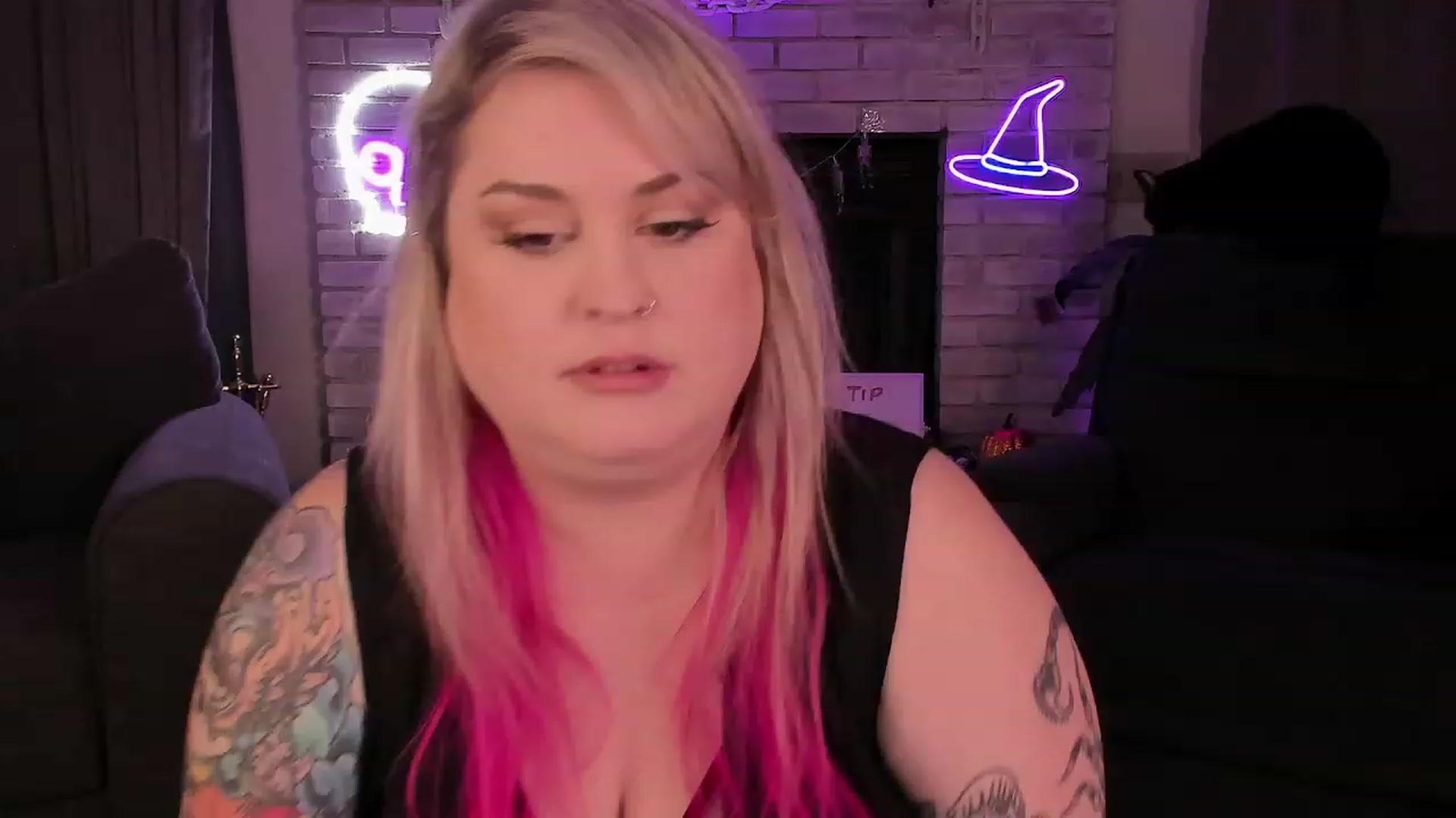 Gallery image thumbnail from mari_jae's myfreecams stream on, 10/28/2023, 11:00 image 3 of 20
