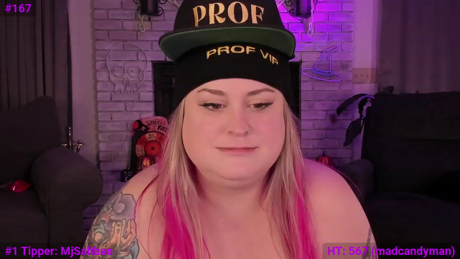 Gallery image thumbnail from mari_jae's myfreecams stream on, 11/03/2023, 08:00 image 16 of 20