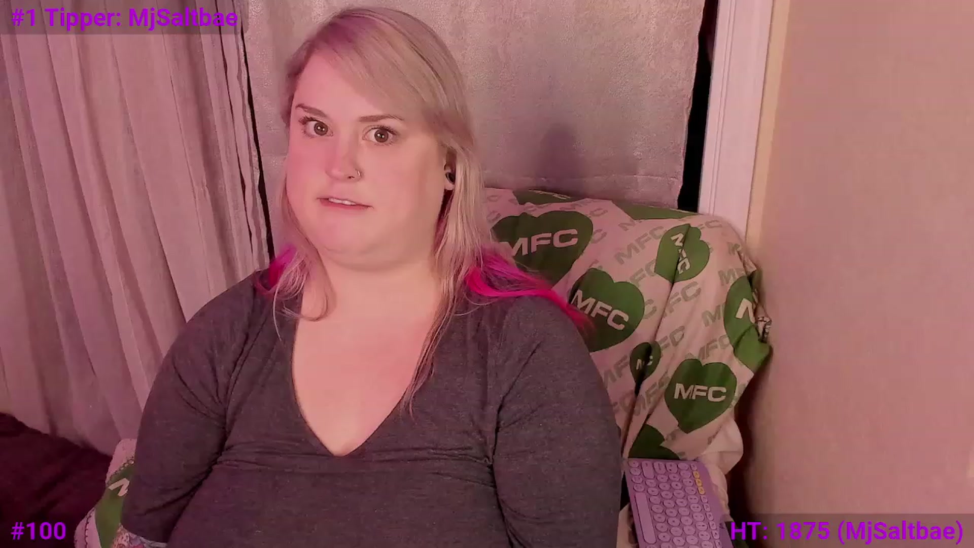 Gallery image thumbnail from mari_jae's myfreecams stream on, 11/11/2023, 12:32 image 10 of 20